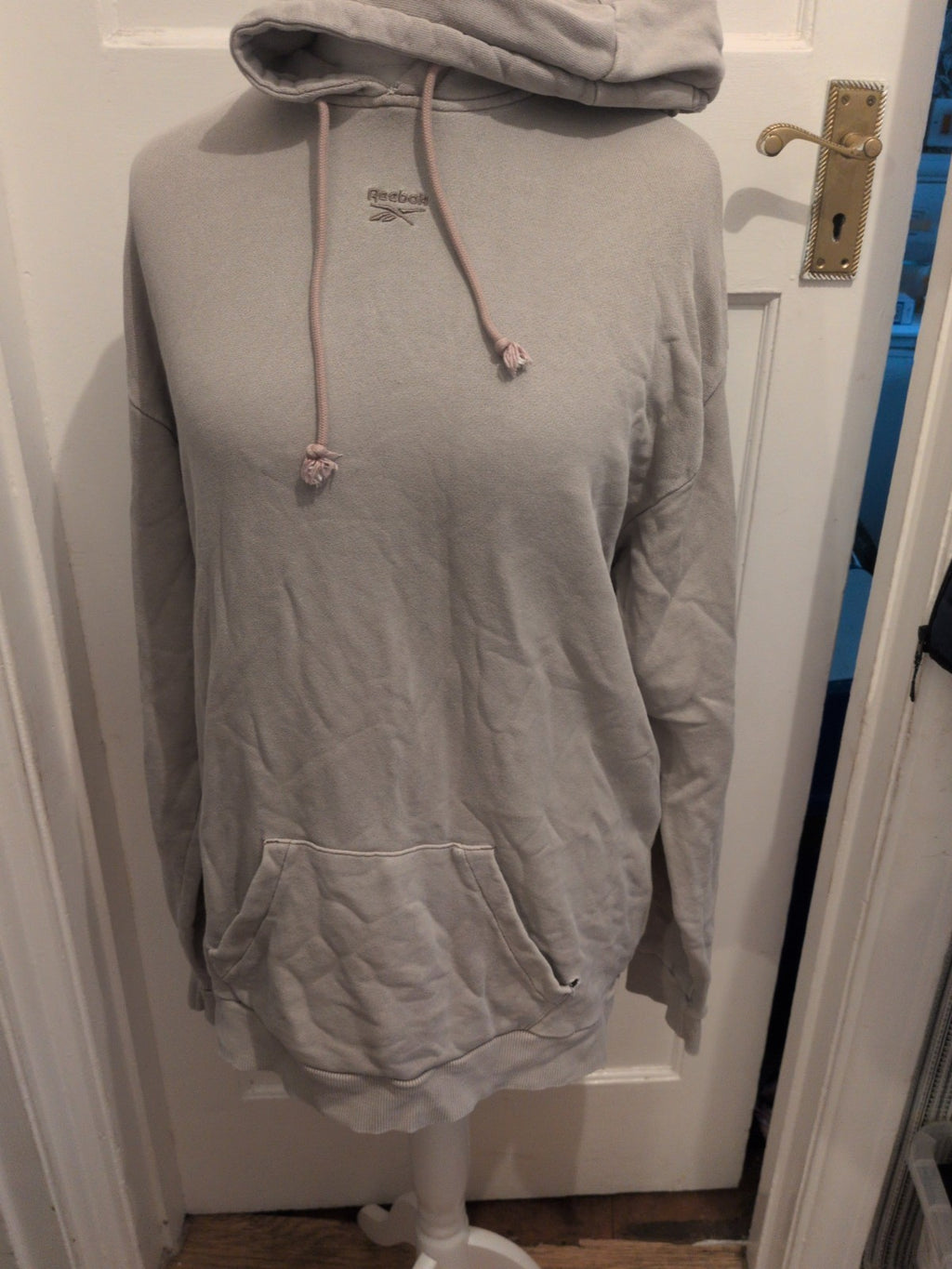 Reebok 8-10 Beige Pullover Hoodie