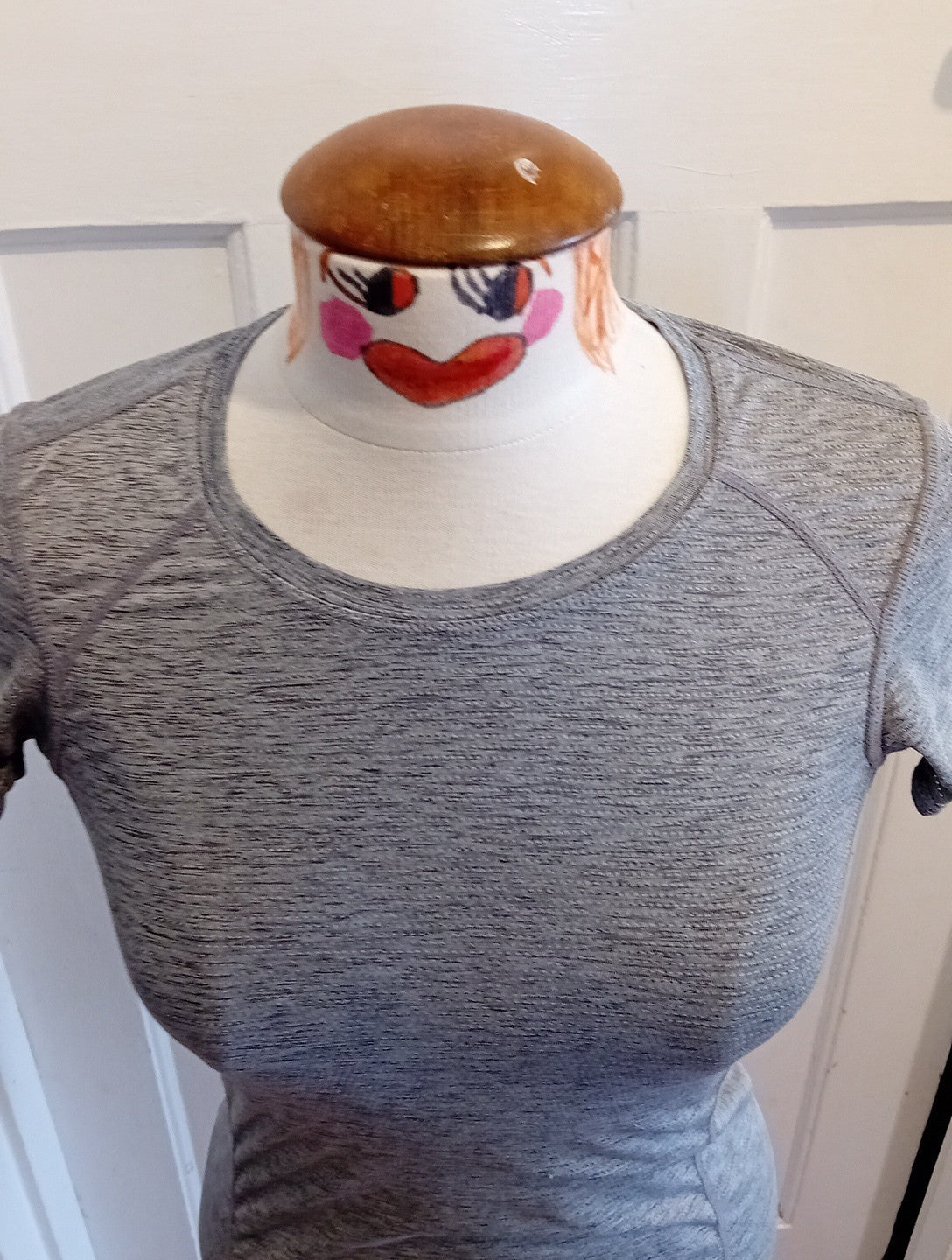Ladies H+m Size XS grey Work Out Tshirt