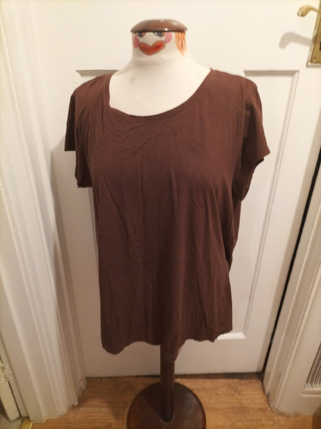Ladies Beloved Size 3XL Brown Short Sleeved Tshirt