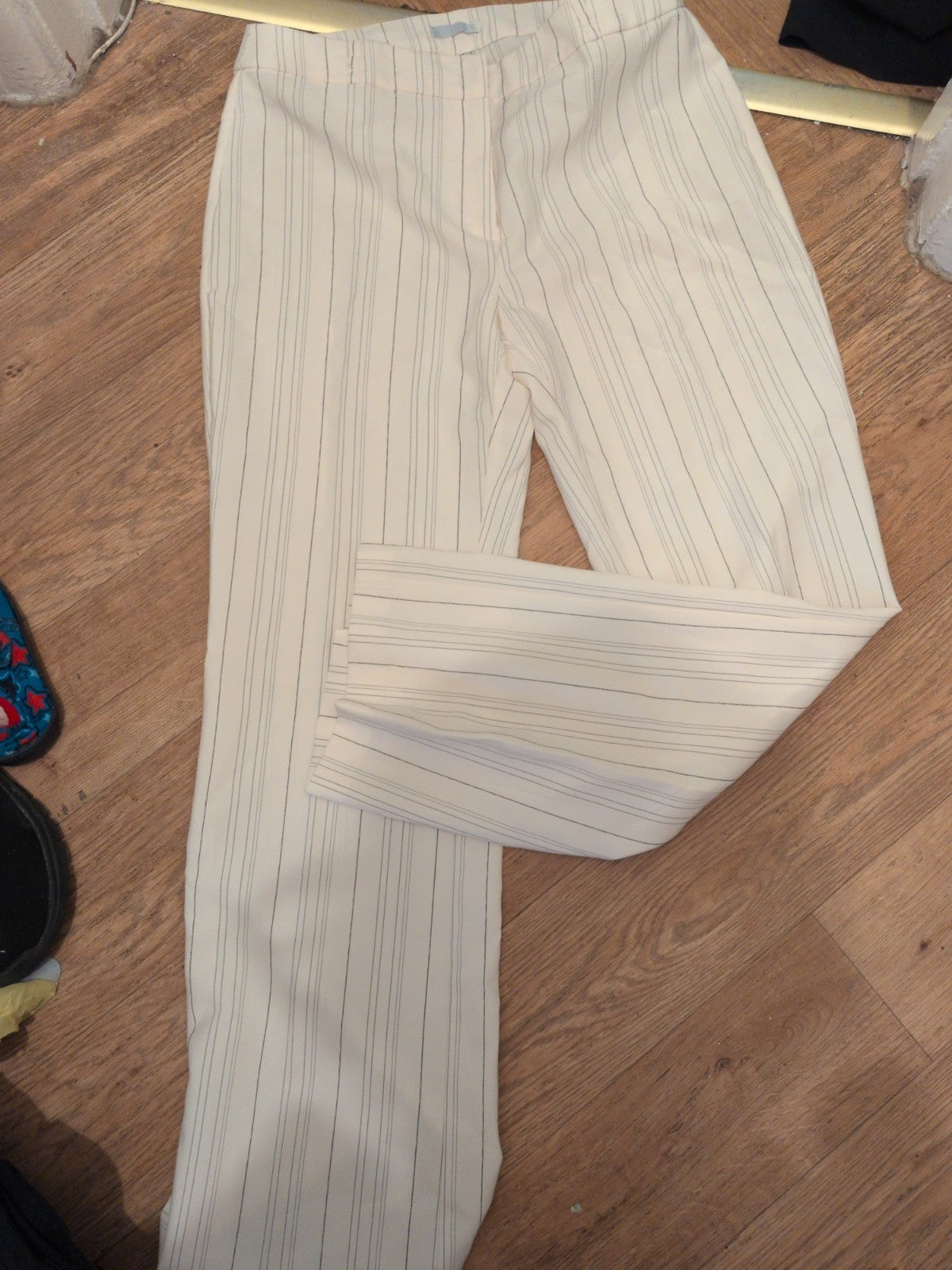 La Redoute 16 Cream Pinstripe Trousers