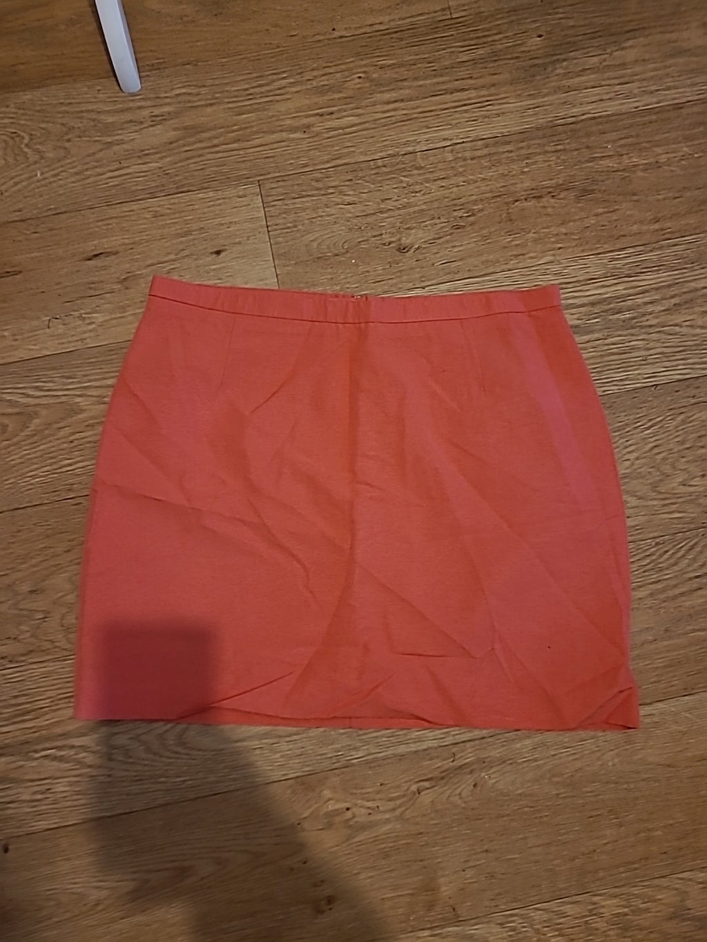 Ladies H&M Size 14 Peach Lined Skirt