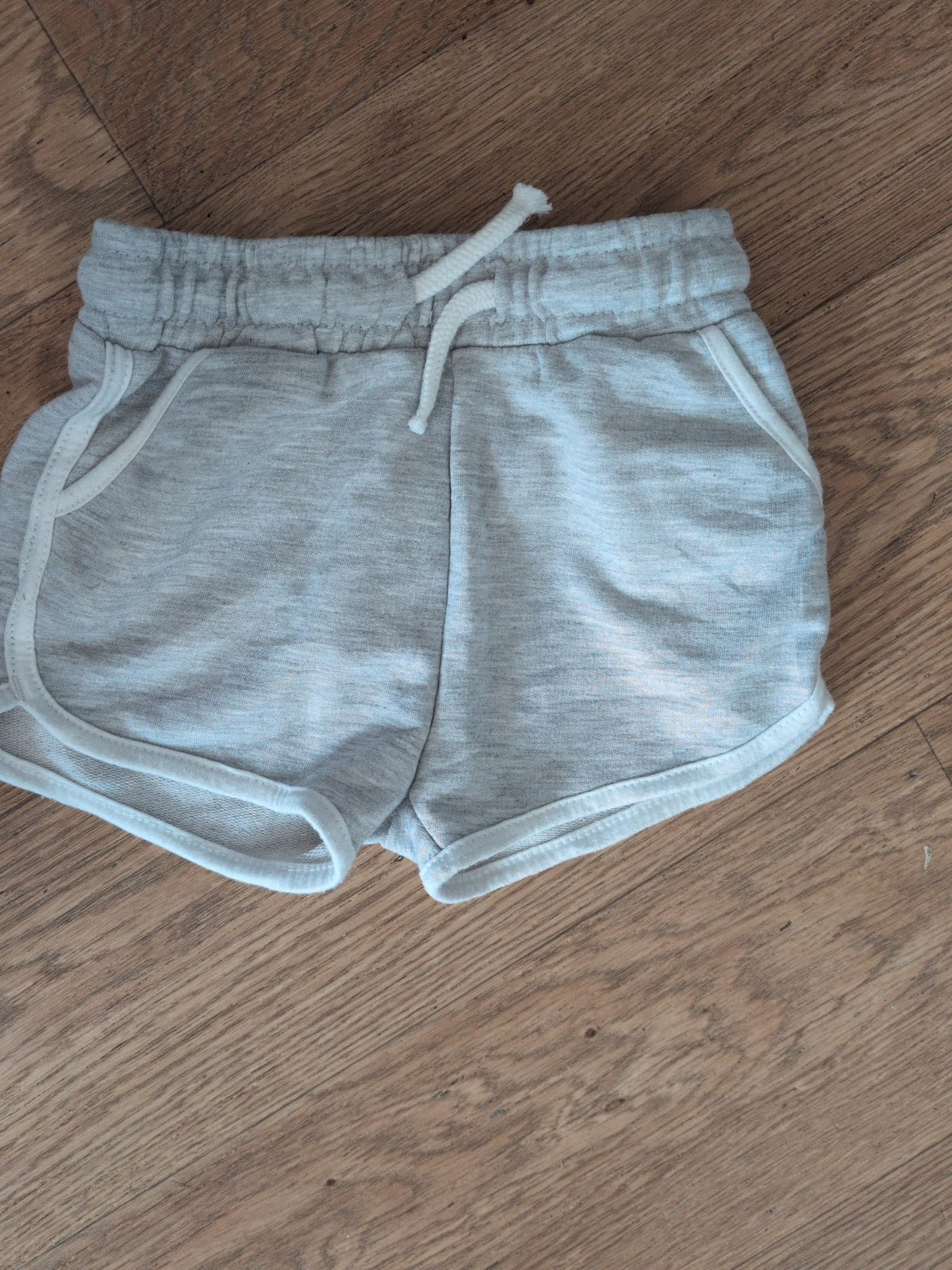 Girls Primark 3-4 Years Grey Shorts White Trim
