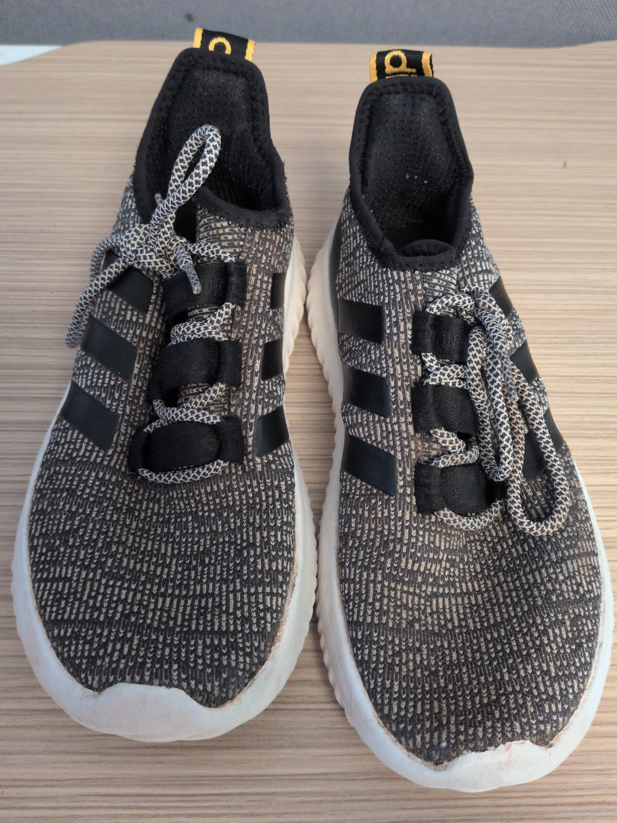 Adidas UK 5 Brown Black And White Running Trainer