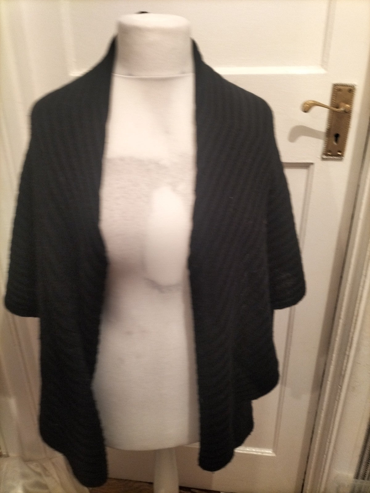 Ladies Nina Leonard Size Small Black Ribbed Collared Cardigan