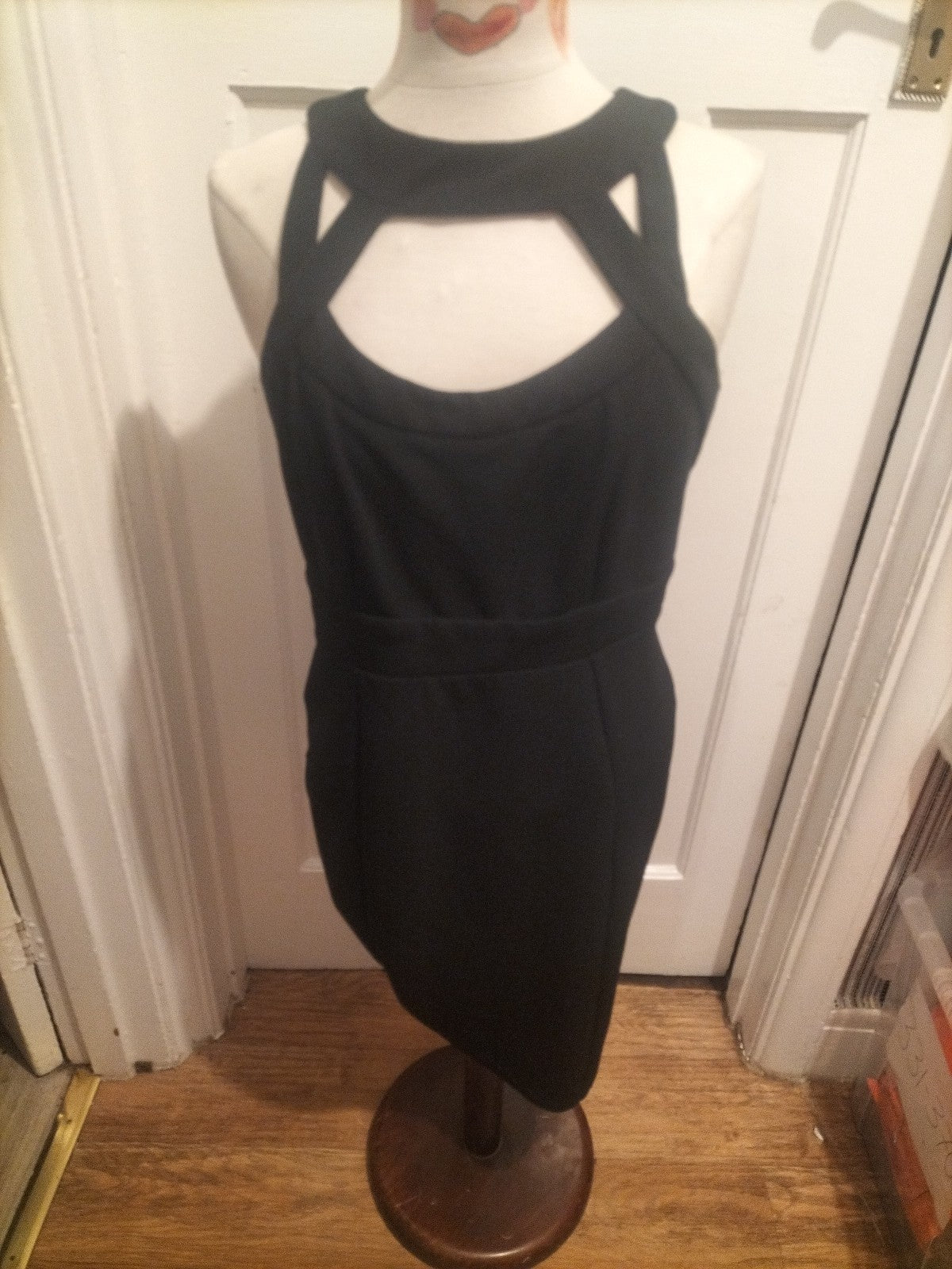 Ladies M&Co Size 14 Black Sleeveless Zipped Back Sleeveless Dress
