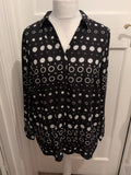 Tu 14 Black And White Bubble Circles Long Sleeve Blouse