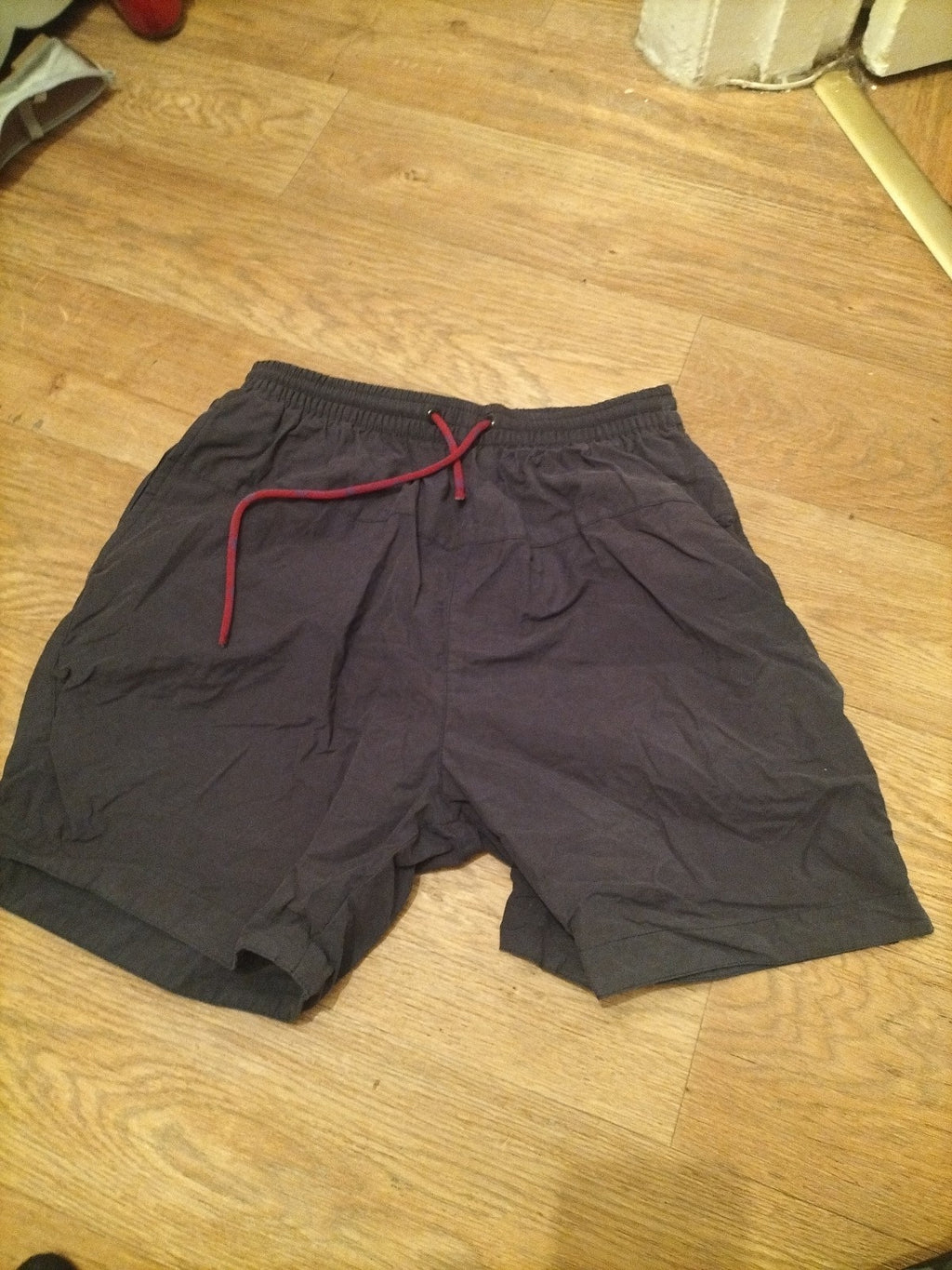 Mens Burton Size Small Navy Mesh Lined Elasticated Swim Shorts