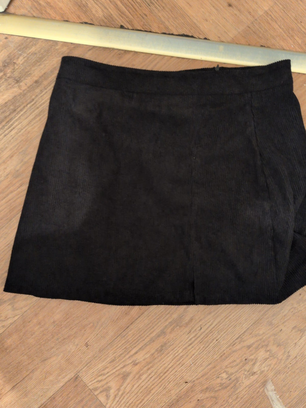 XL Black Short Skirt Straight Lightweight