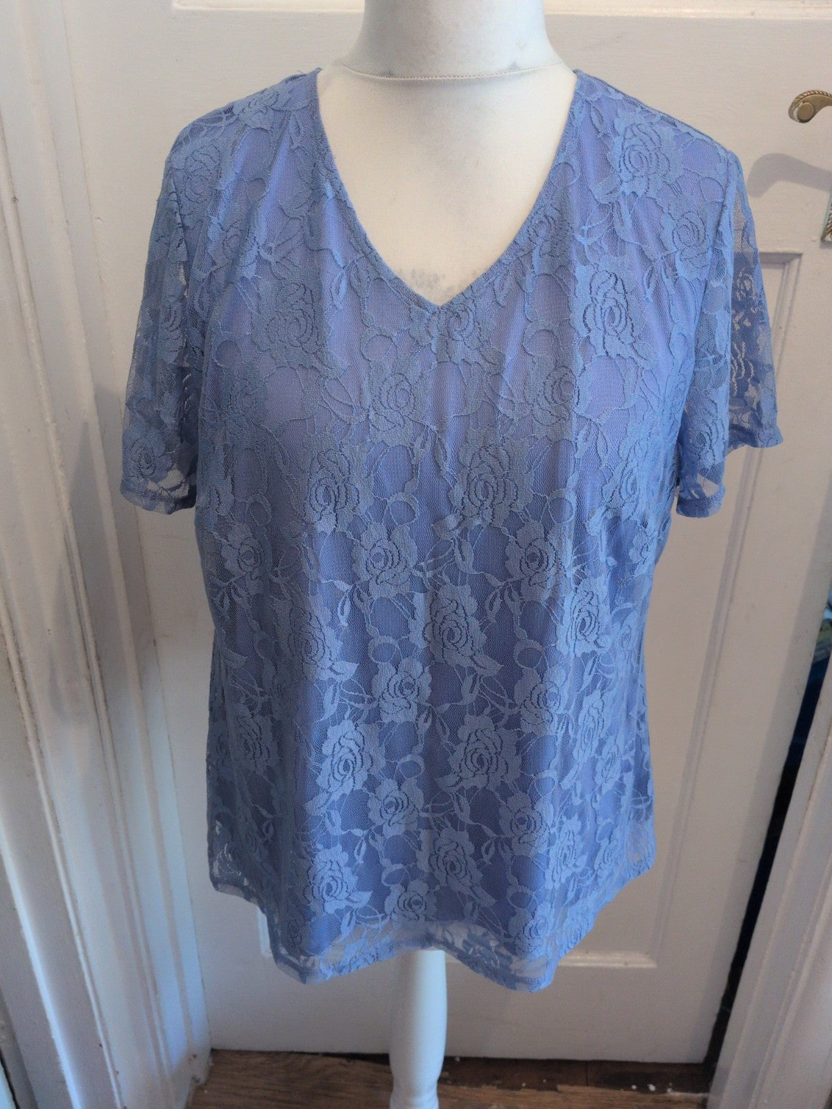 Ladies Julipa Size 22 Purple Lace Flower Lined Short Sleeve Blouse