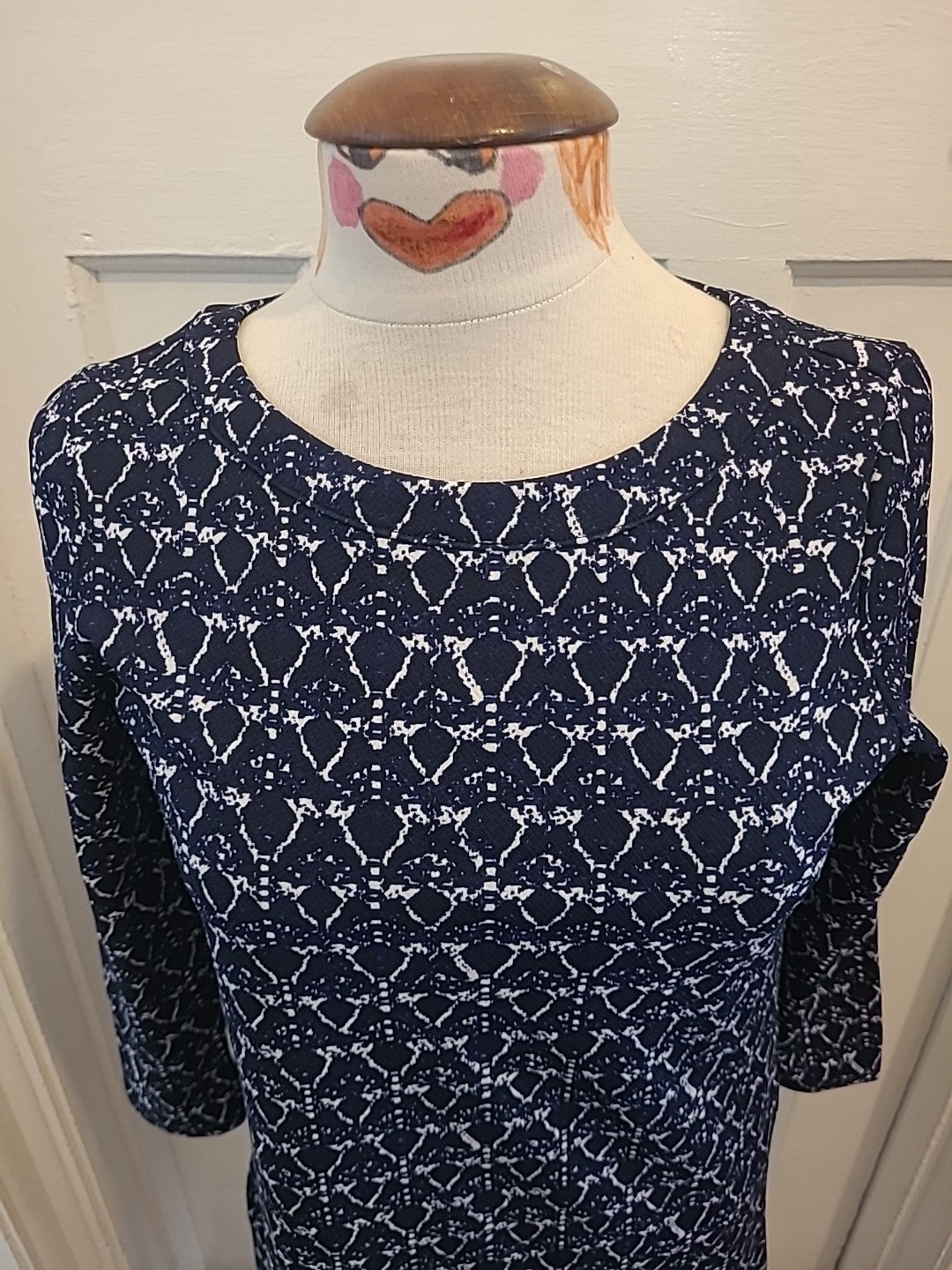 Ladies Vero Moda Size 8 Navy Blue White Long Sleeved Dress