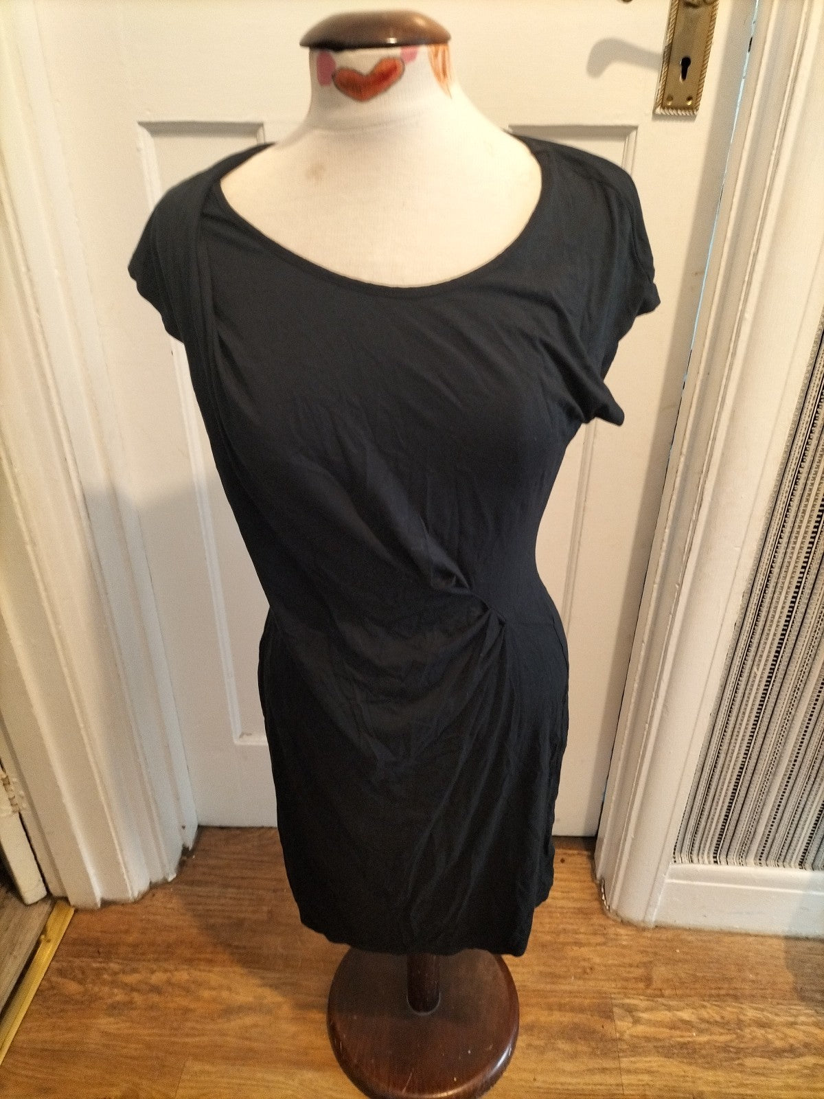 Ladies Wallis Size Small Black Cap Sleeved Round Neck Dress