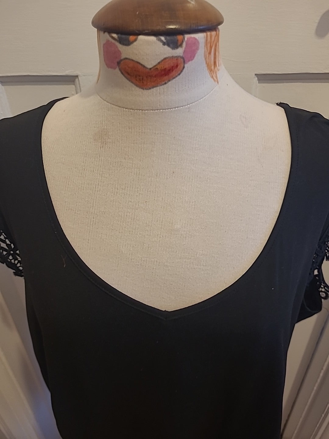 Ladies Shein Size 4xl Black Frill Detail Short Sleeved Tshirt