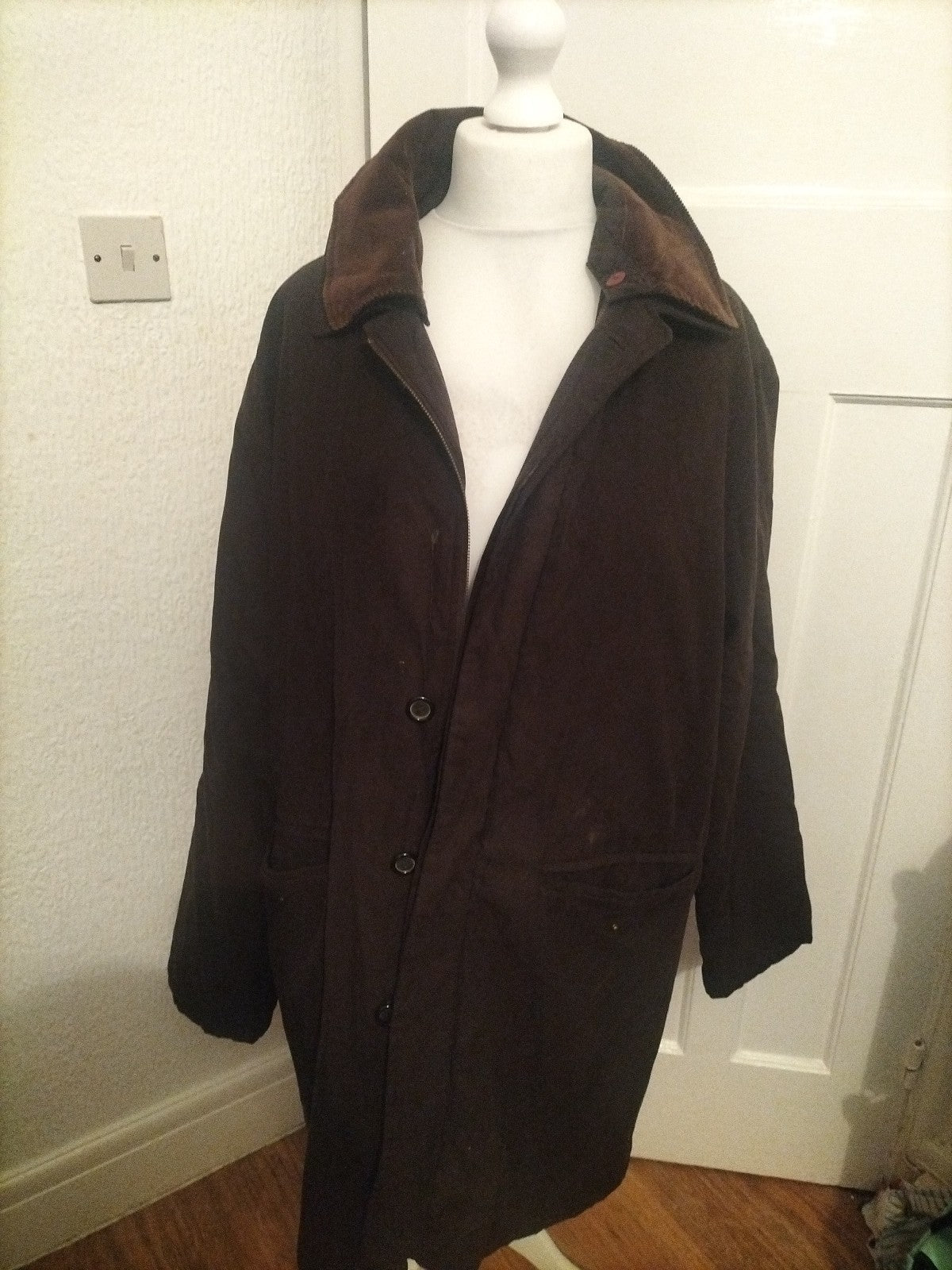Mens Brown Coat FAR FIELD  Classic Comfort 46 Chest