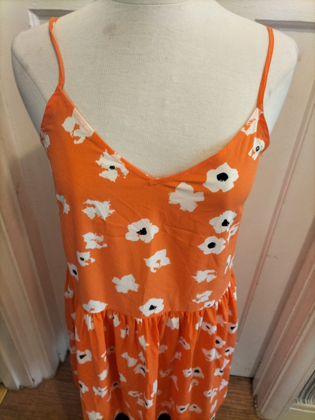 Ladies Pieces Size Small Orange White Floral Sleeveless Summer Dress