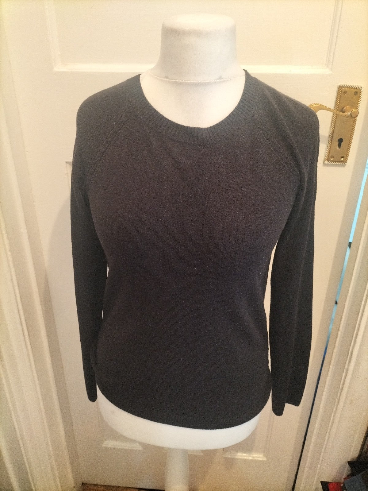 Ladies Tu Size 8 Black Round Neck Long Sleeved Jumper Pullover
