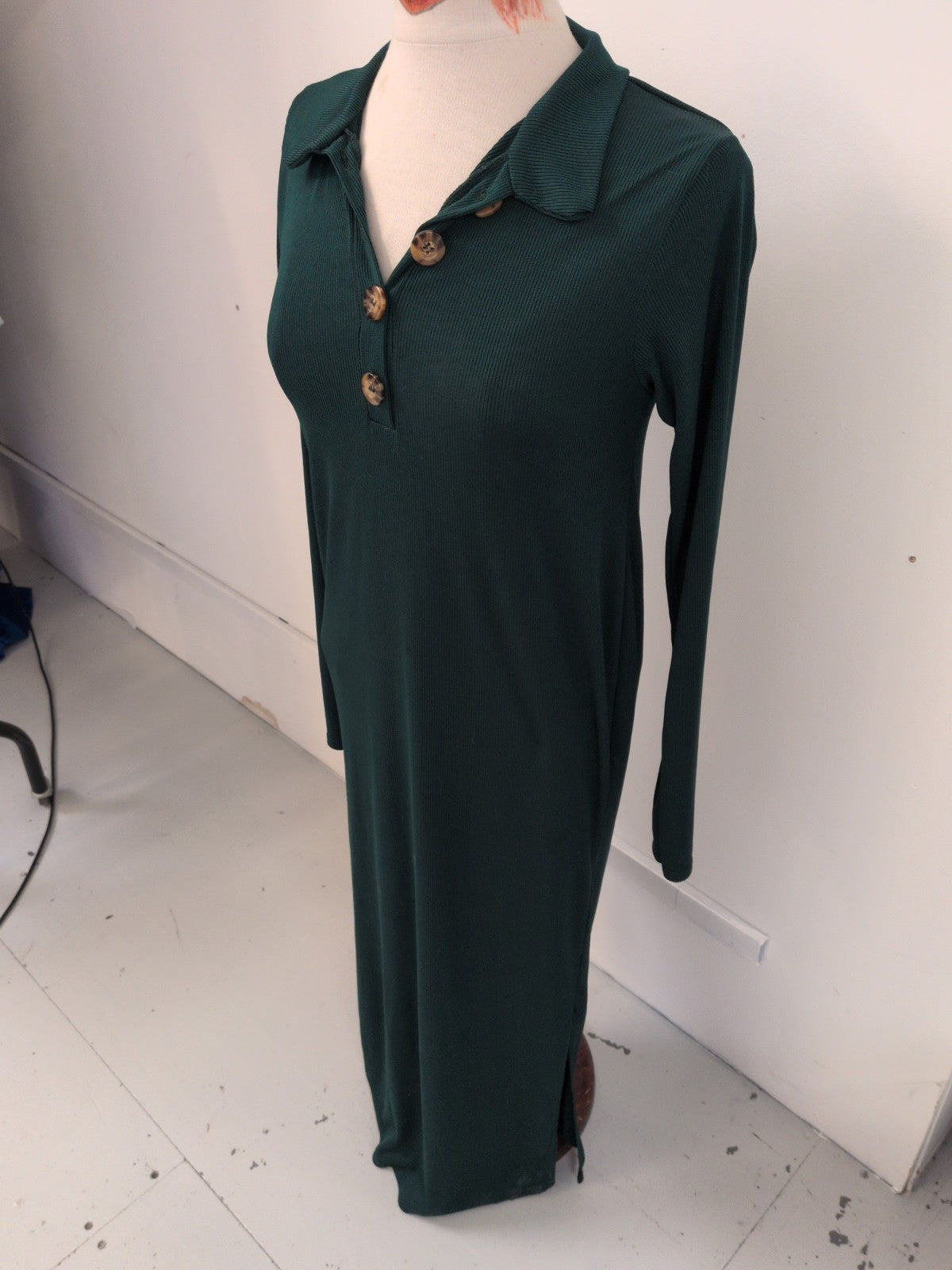 Boohoo 12 Bottle Green Collared Long Sleeve Dress
