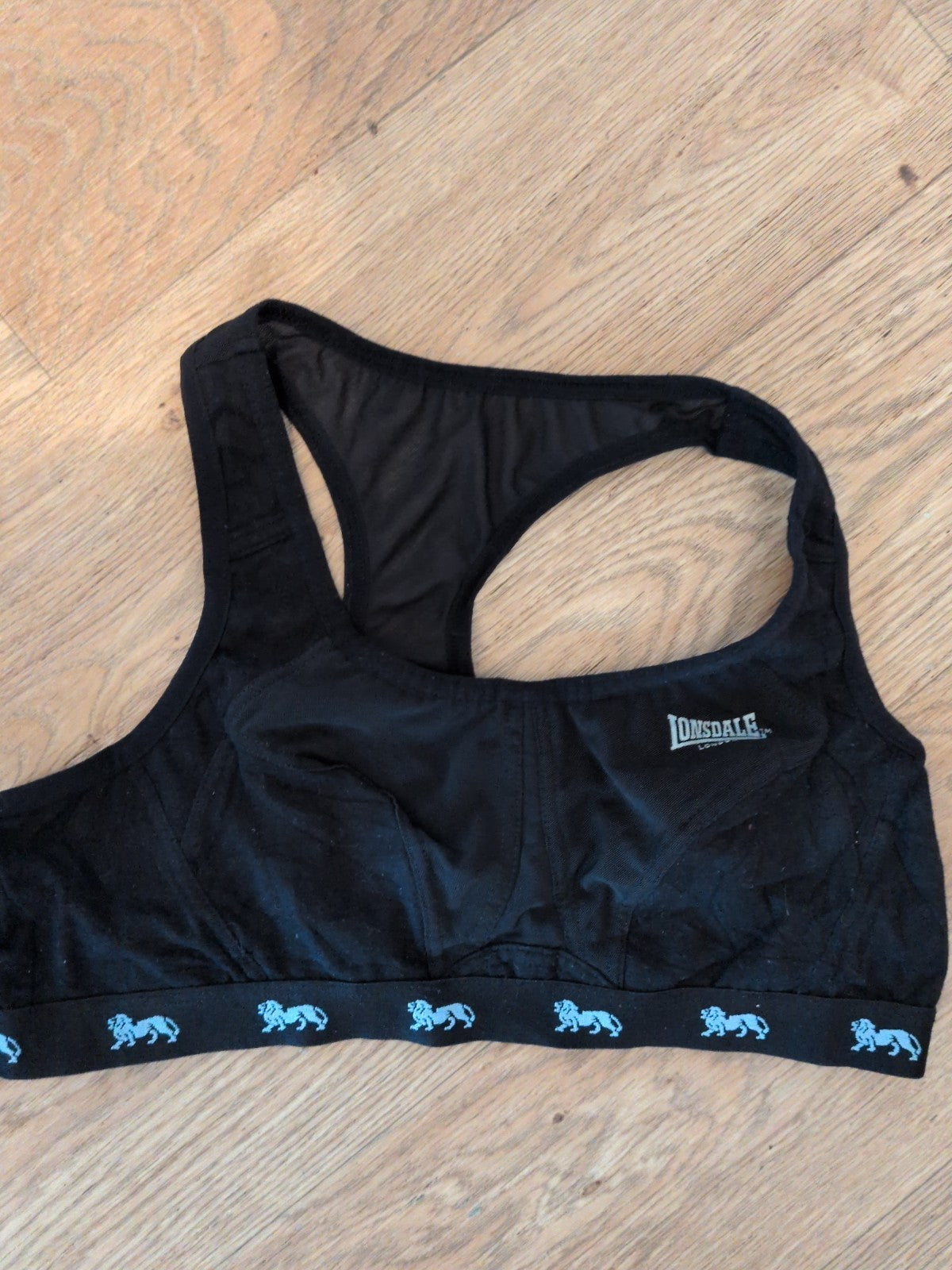 Lonsdale 38b Black Sports Bra