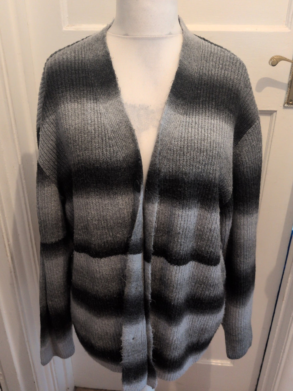 Next Edit Large Grey Fleck Cardigan