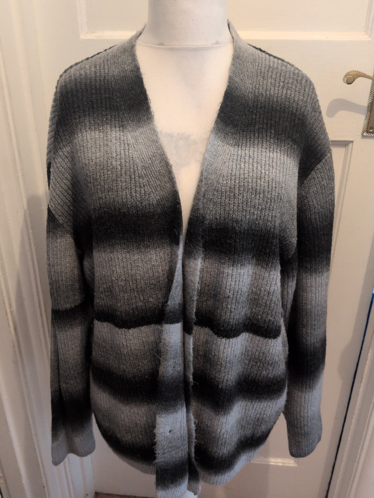 Next Edit Large Grey Fleck Cardigan
