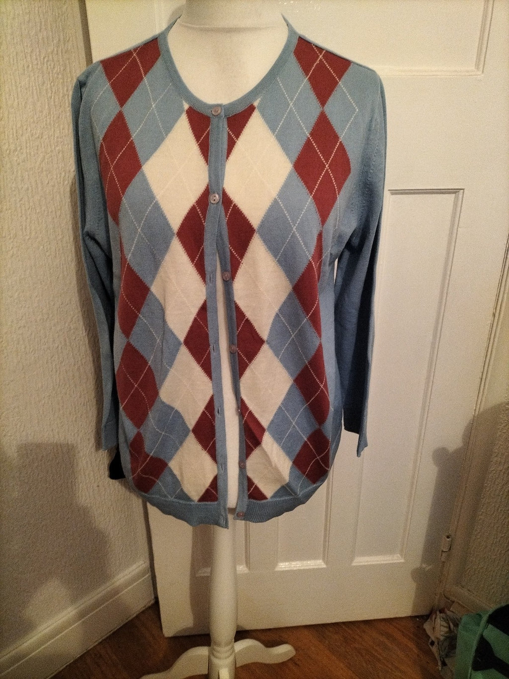 Ladies Sixth Sense Size XL Multi Buttoned Cardigan