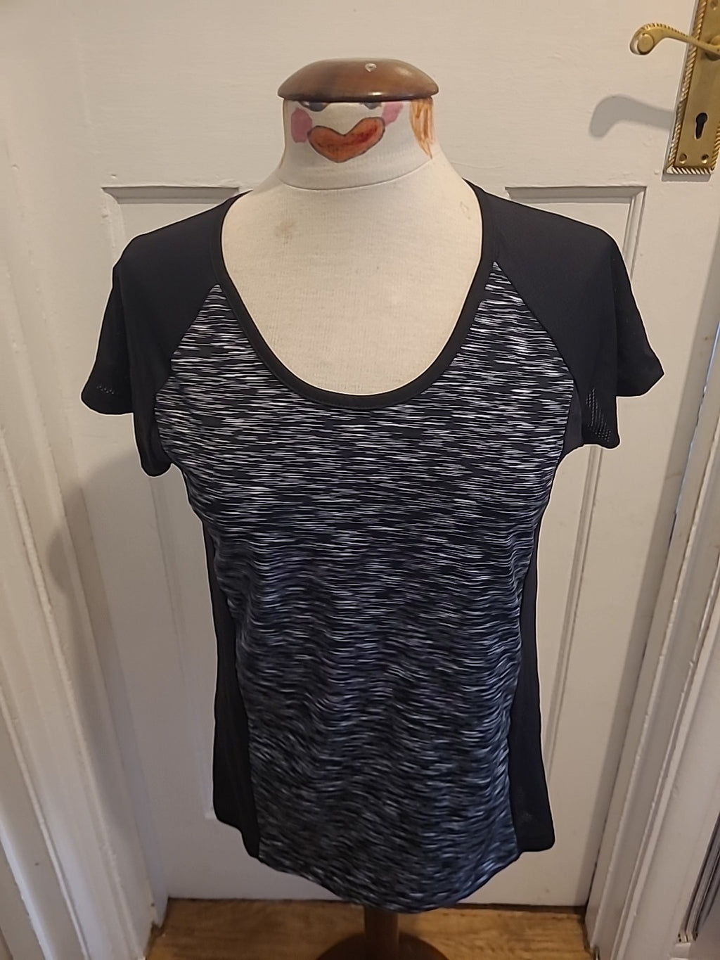 Ladies Peacocks Active Size 14 Grey Fleck Tshirt