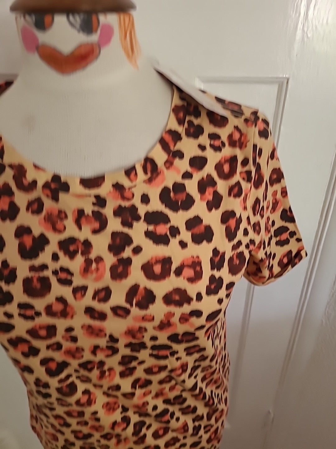 Brand New Tu Size 10 Leopard Print Short Sleeved Tshirt