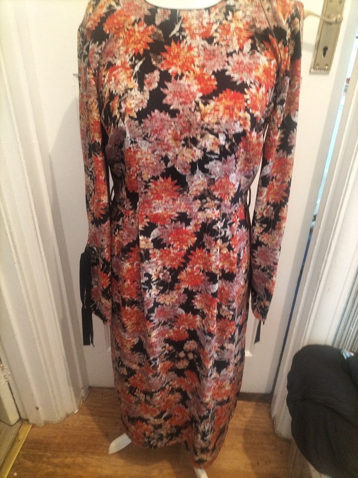 Ladies Primark Size 12 Black/Orange/Red Floral Long Sleeved Dress
