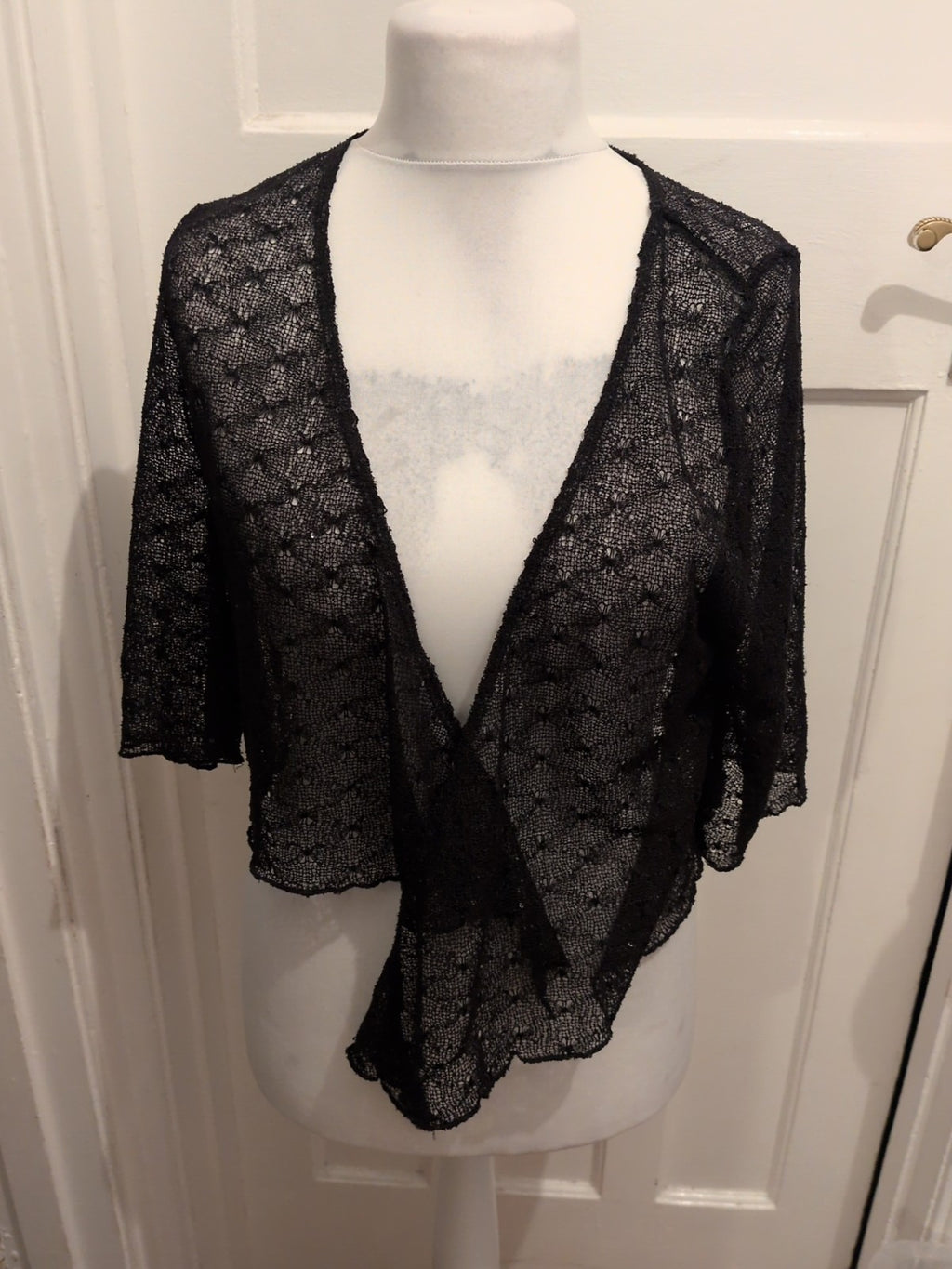 L/XL Black Lace Open Blouse Short Sleece