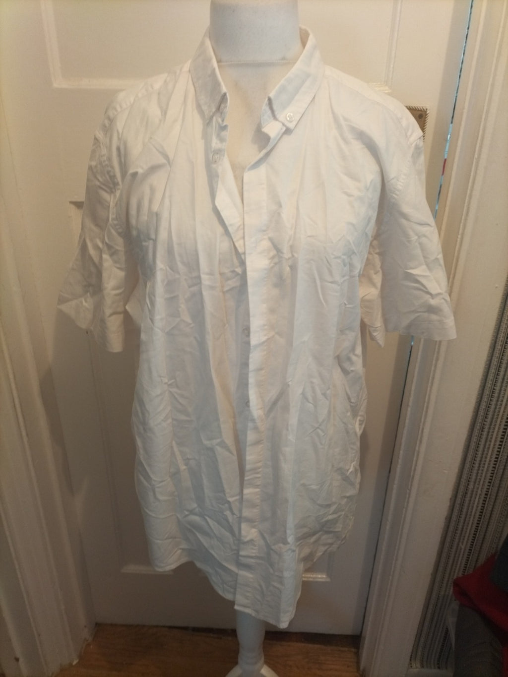 Mens Primark Size 2XL White Slim Fit Short Sleeved Shirt