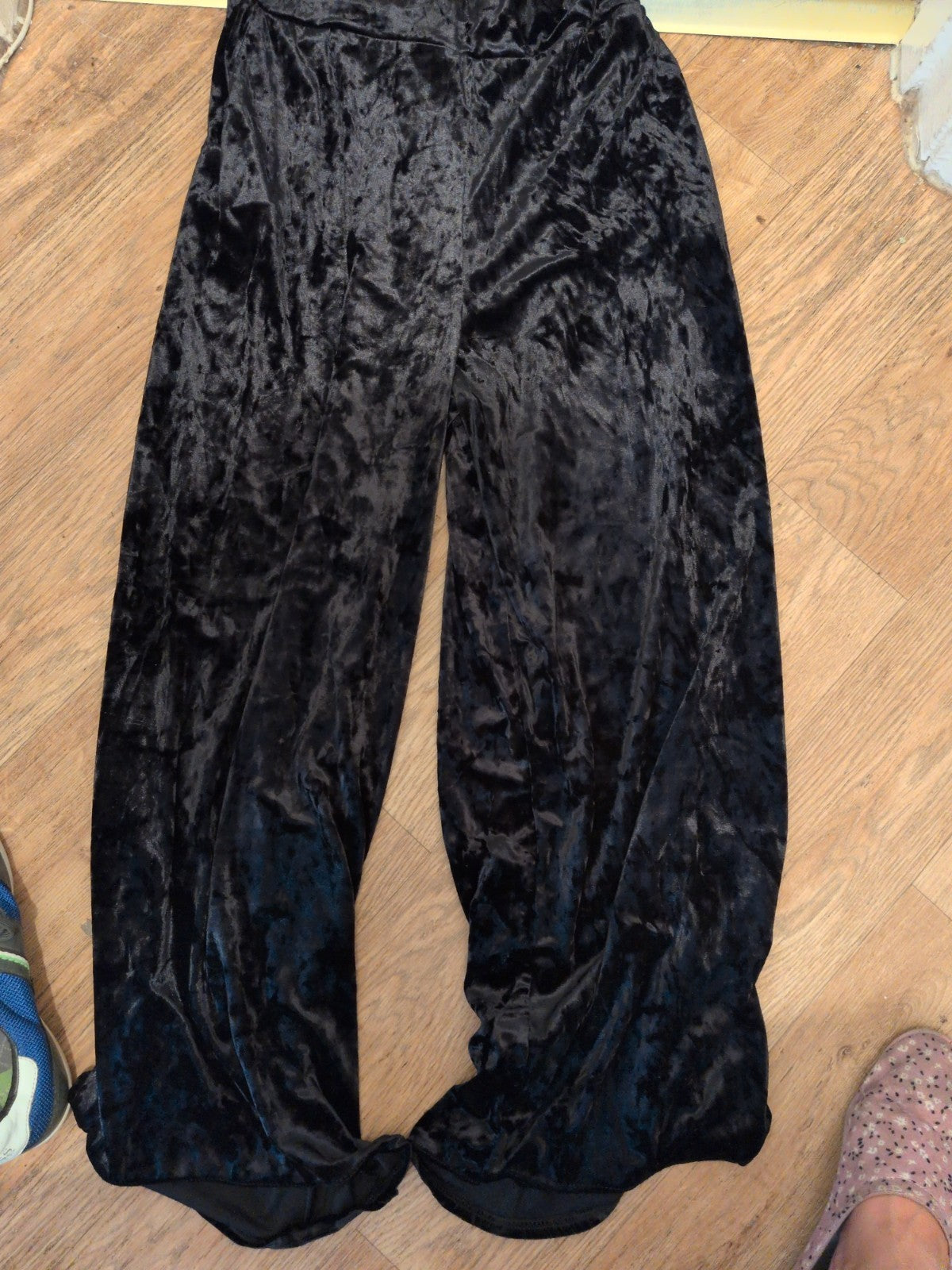 M/L Black Shiny Elasticated Trousers