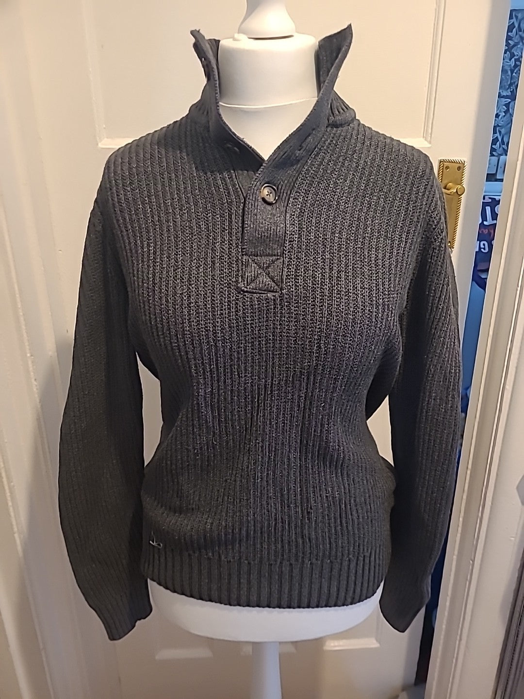 Mens L.o.g.g Size Medoum Grey Ribbed Collared Jumper
