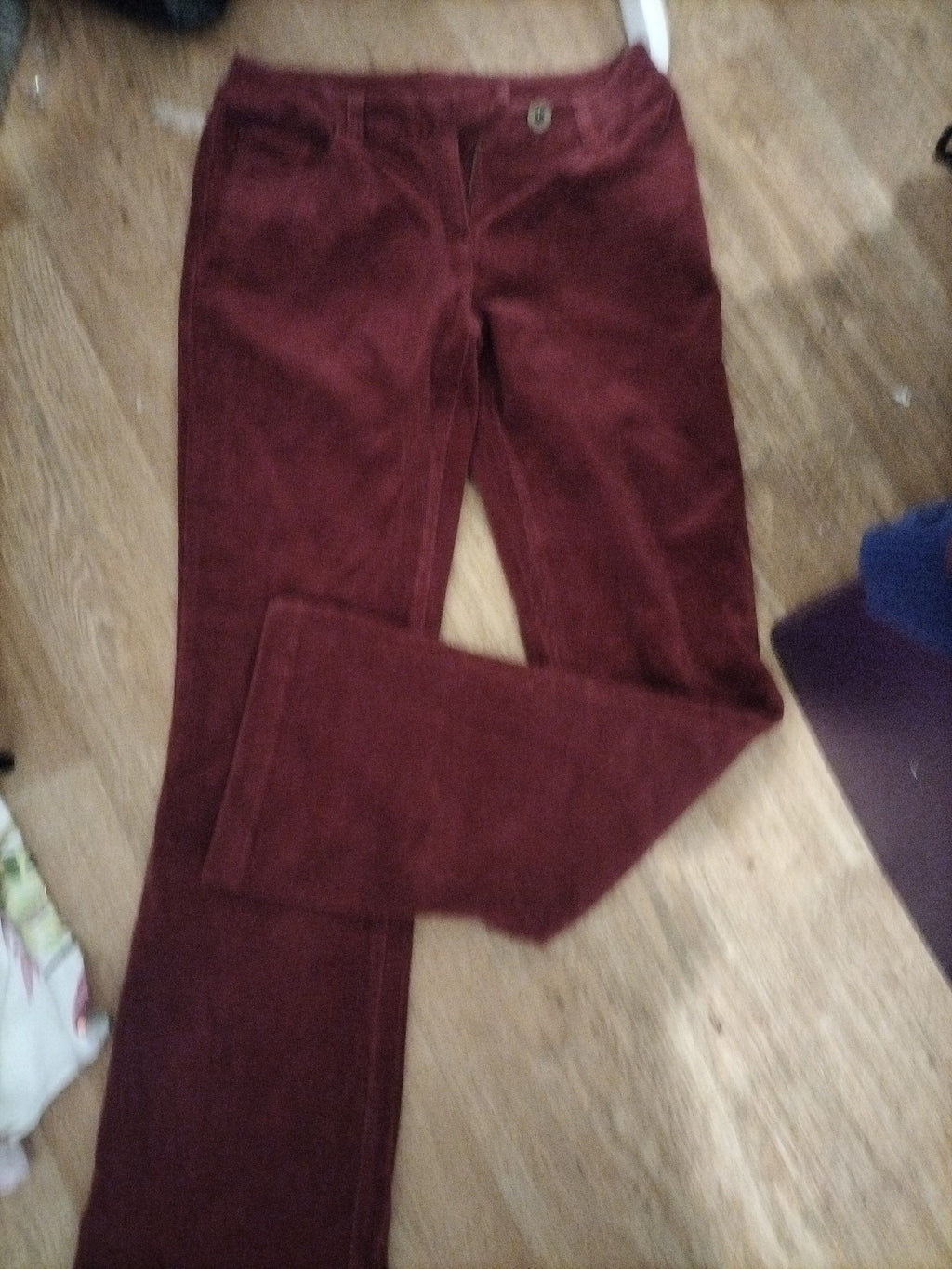 Ladies Kit Size 14 Burgundy Wineslight Stretch Ribbed Trousers