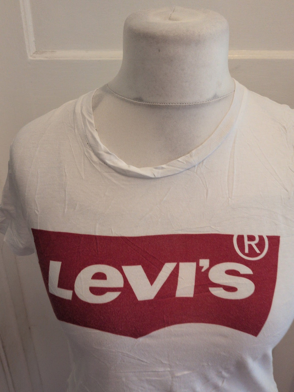Levi Small White And Red Print Short Sleeve T-shirt
