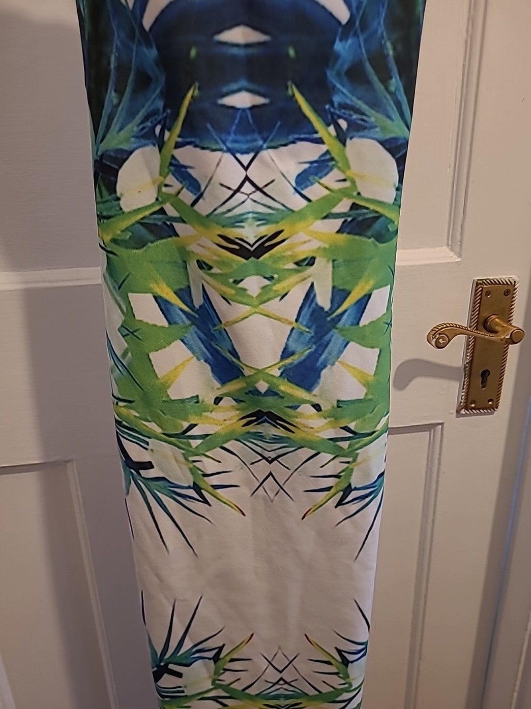 Ladies Bebo Size 10 White Purple Floral Padded Bust Spaghetti Strap Dress