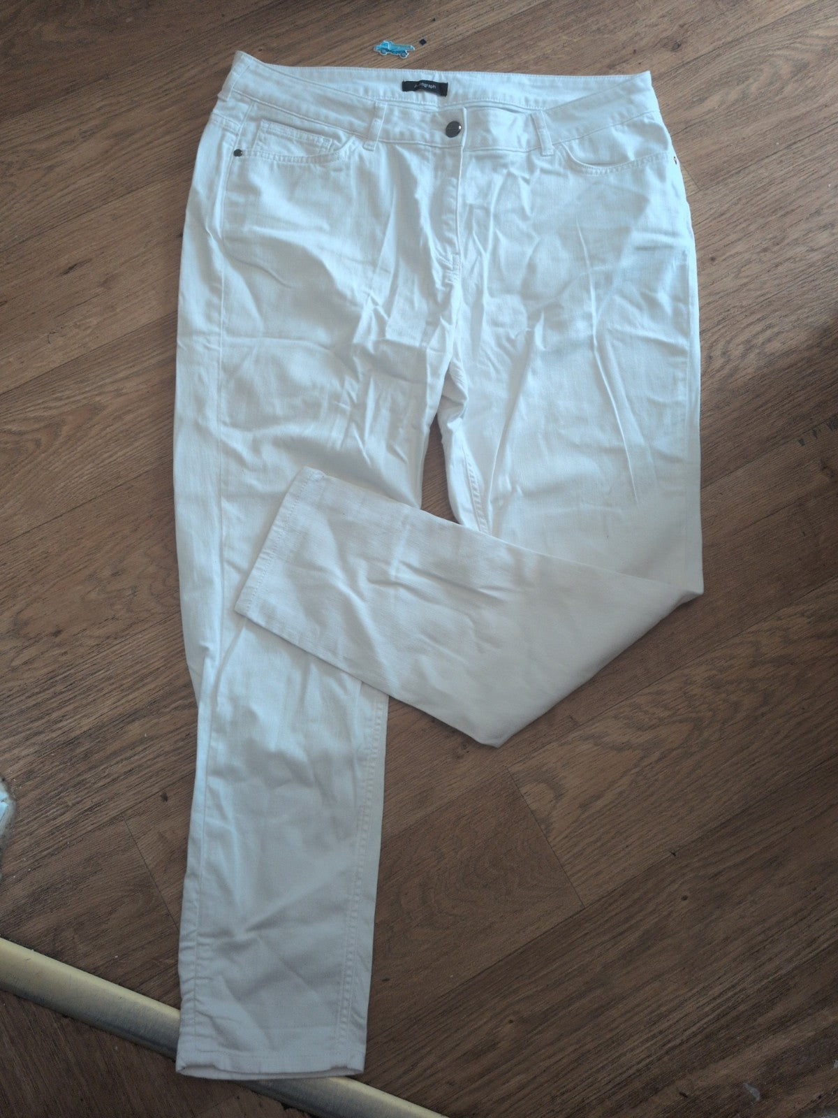 Autograph 18M White Straight Jeans