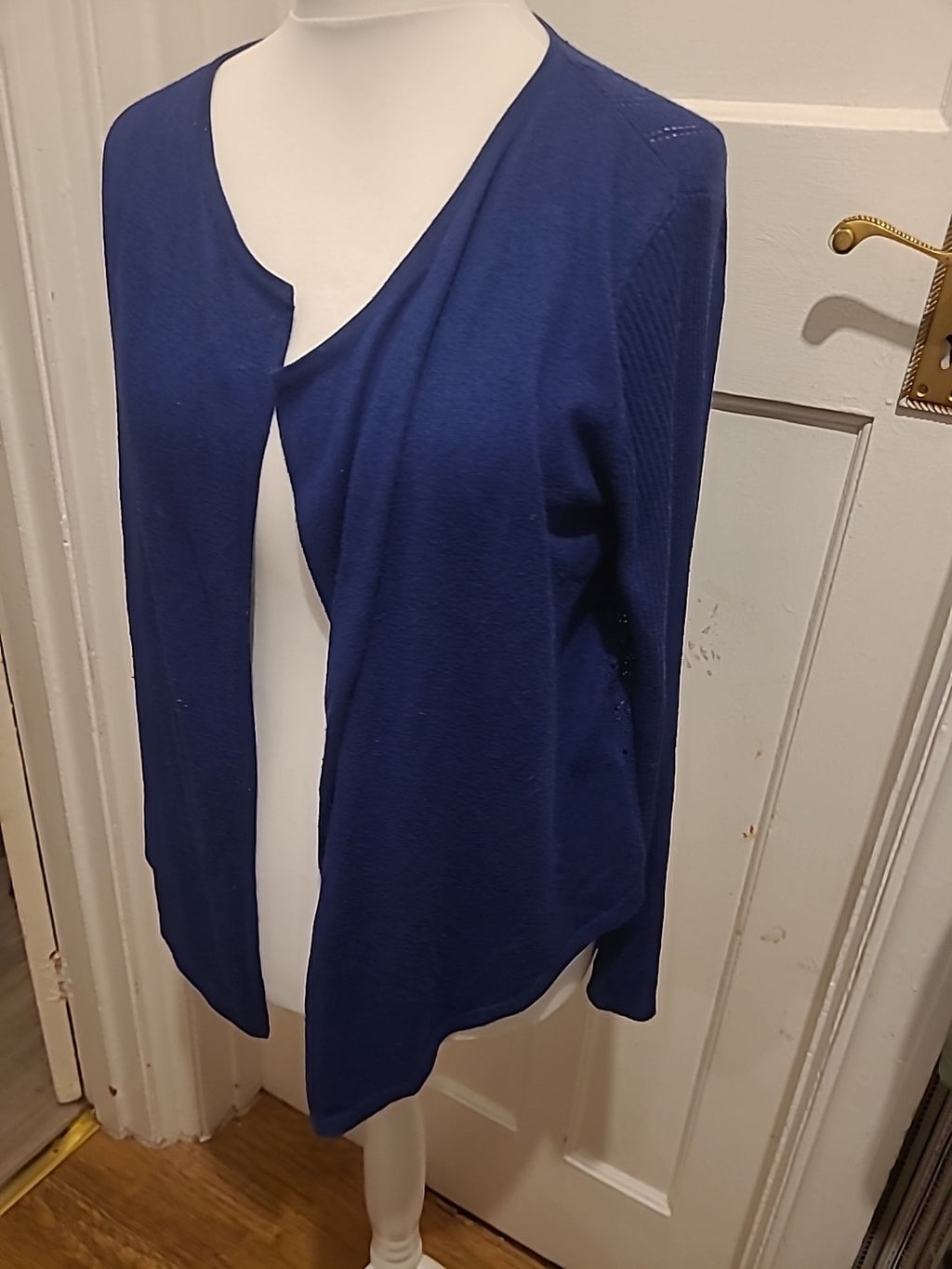 Ladies Tu Size 14 Navy Long Sleeved Cardigan Ribbed