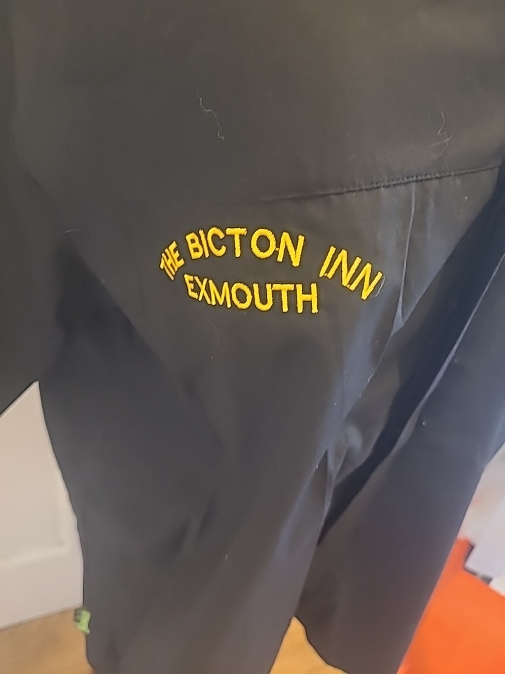 Mens Grolsch Size Large Bicton Inn Black Shirt