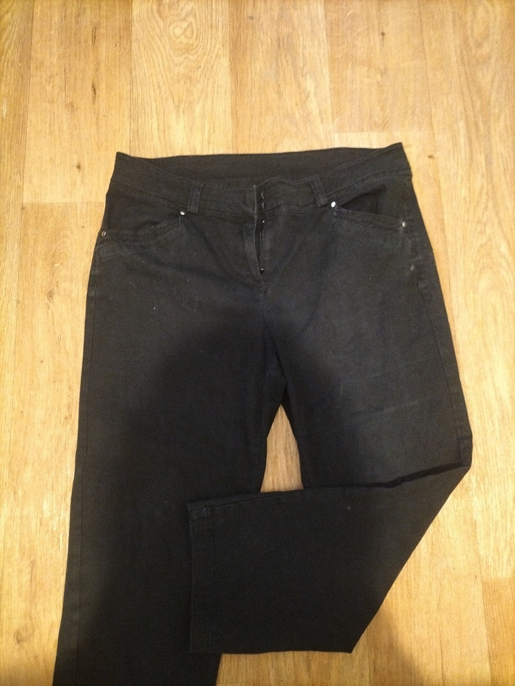 Ladies Wallis Size 12 Black Cropped Jeans
