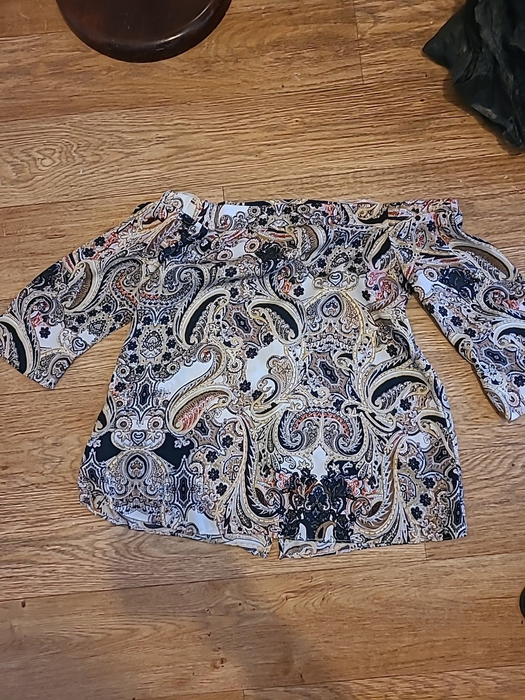 Ladies River Island Size 6 Multi Aztec Split Back Mid Sleeved Blouse