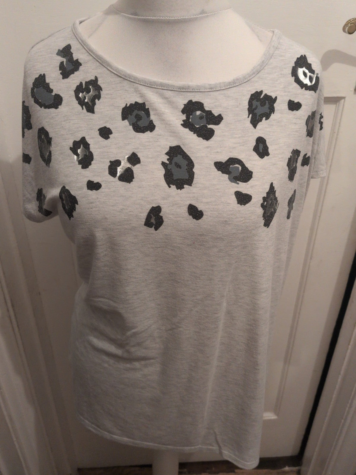 Ladies Love Leisure 16 Grey Print Short Sleeve T-shirt