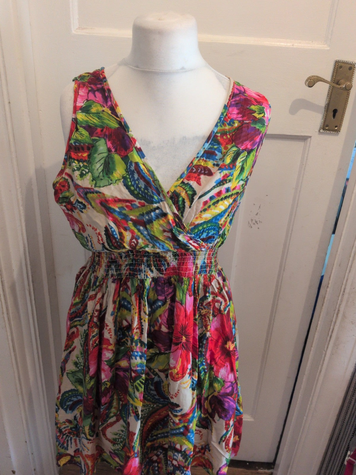 Ladies Peacocks Size 12 Multi Sleeveless Fit And Flare Dress