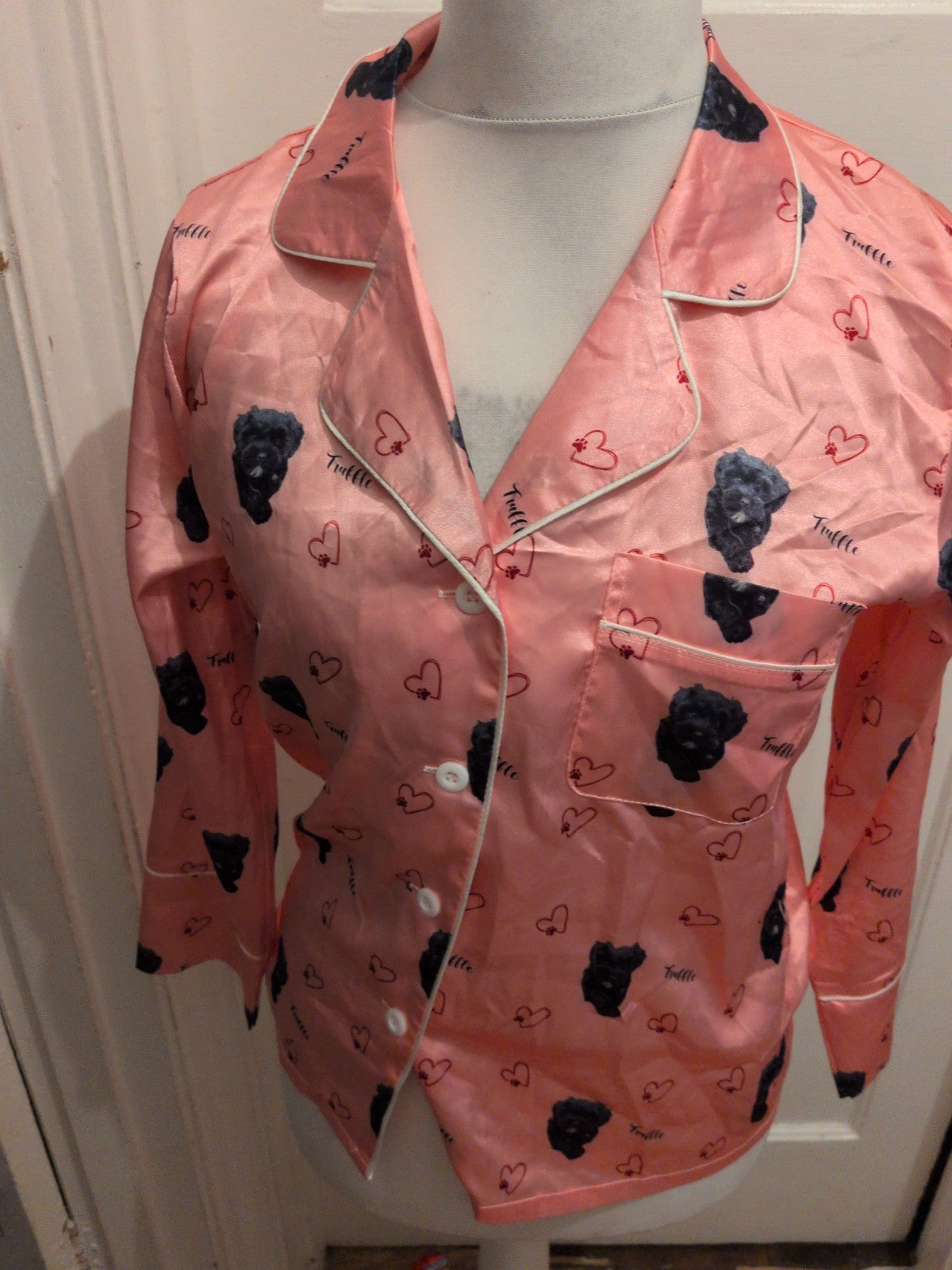 Ladies Size Small Pink And Black Truffle Dog Print Pyjama Set