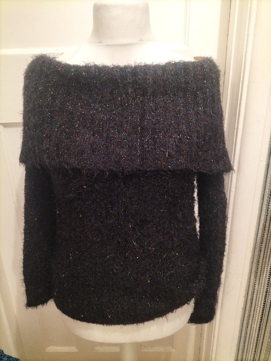 Ladies Studio Size 8-10 Black Glittery Long Sleeved Jumper