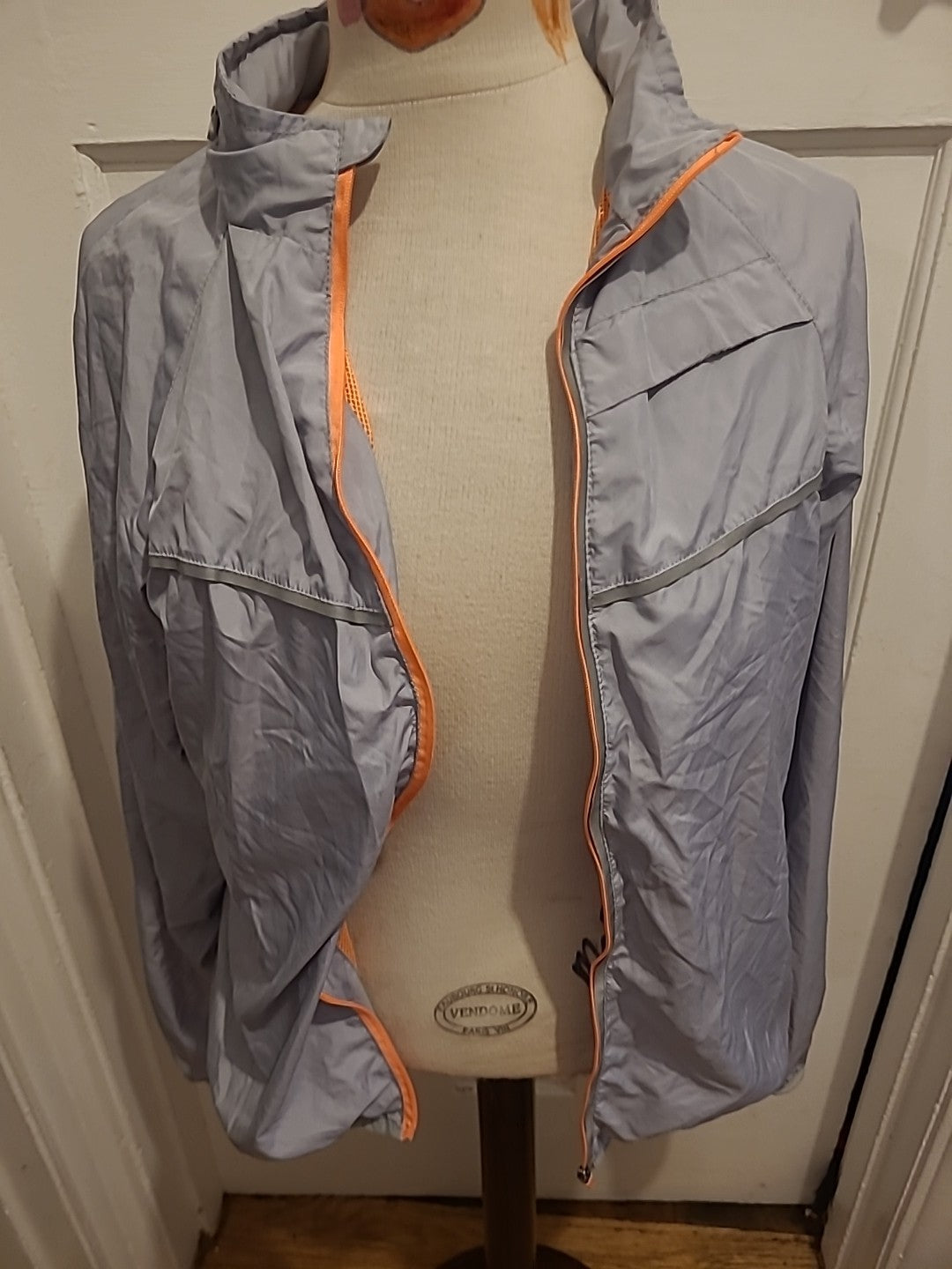 Ladies Workout Size 14 Grey Mesh Lined Jacket