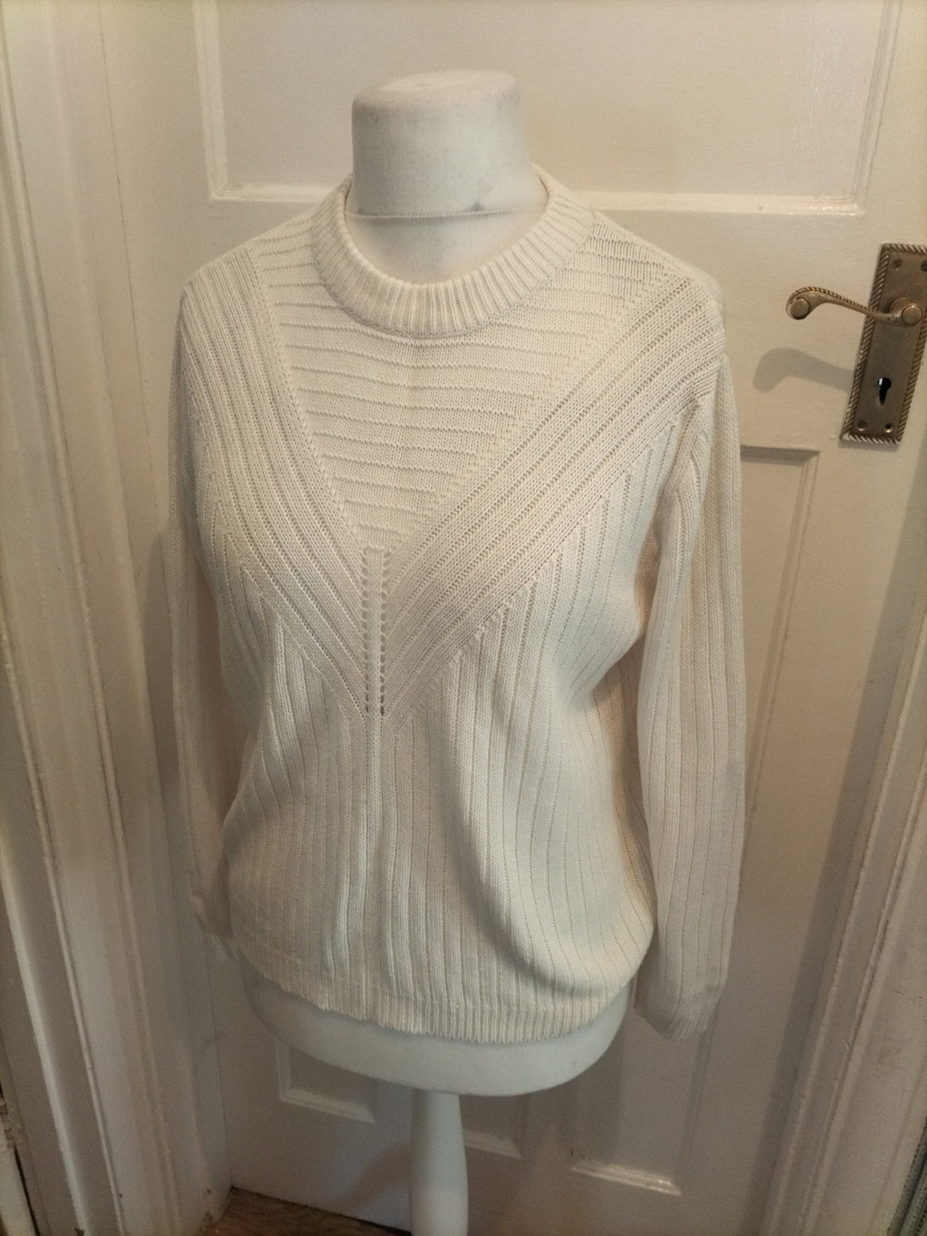 Ladies B.Young Size Medium White Knit Jumper