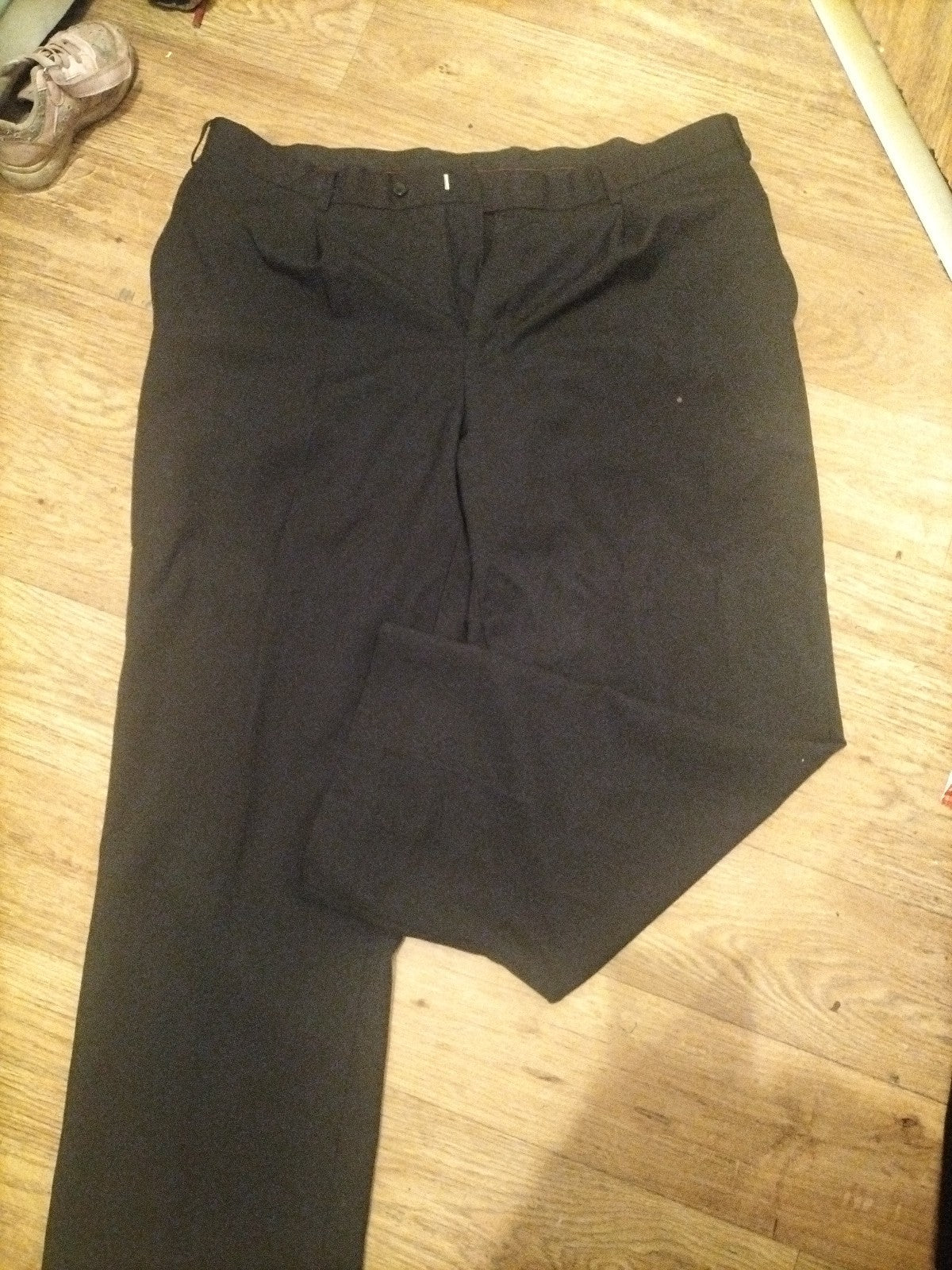 Mens Primark Size 42x29 Black Trousers