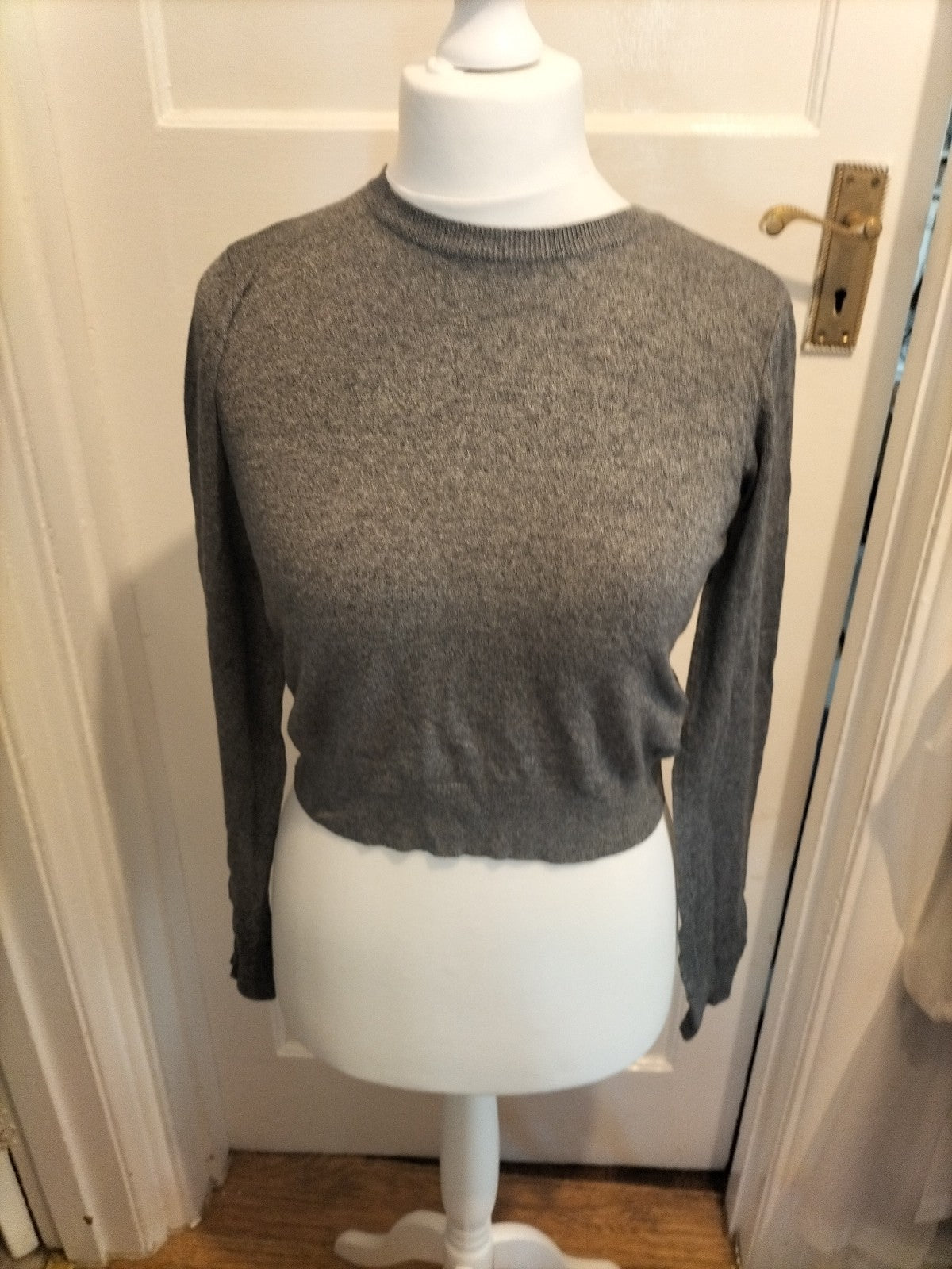 Ladies Bershka Size Medium Grey Long Sleeved Crop Top