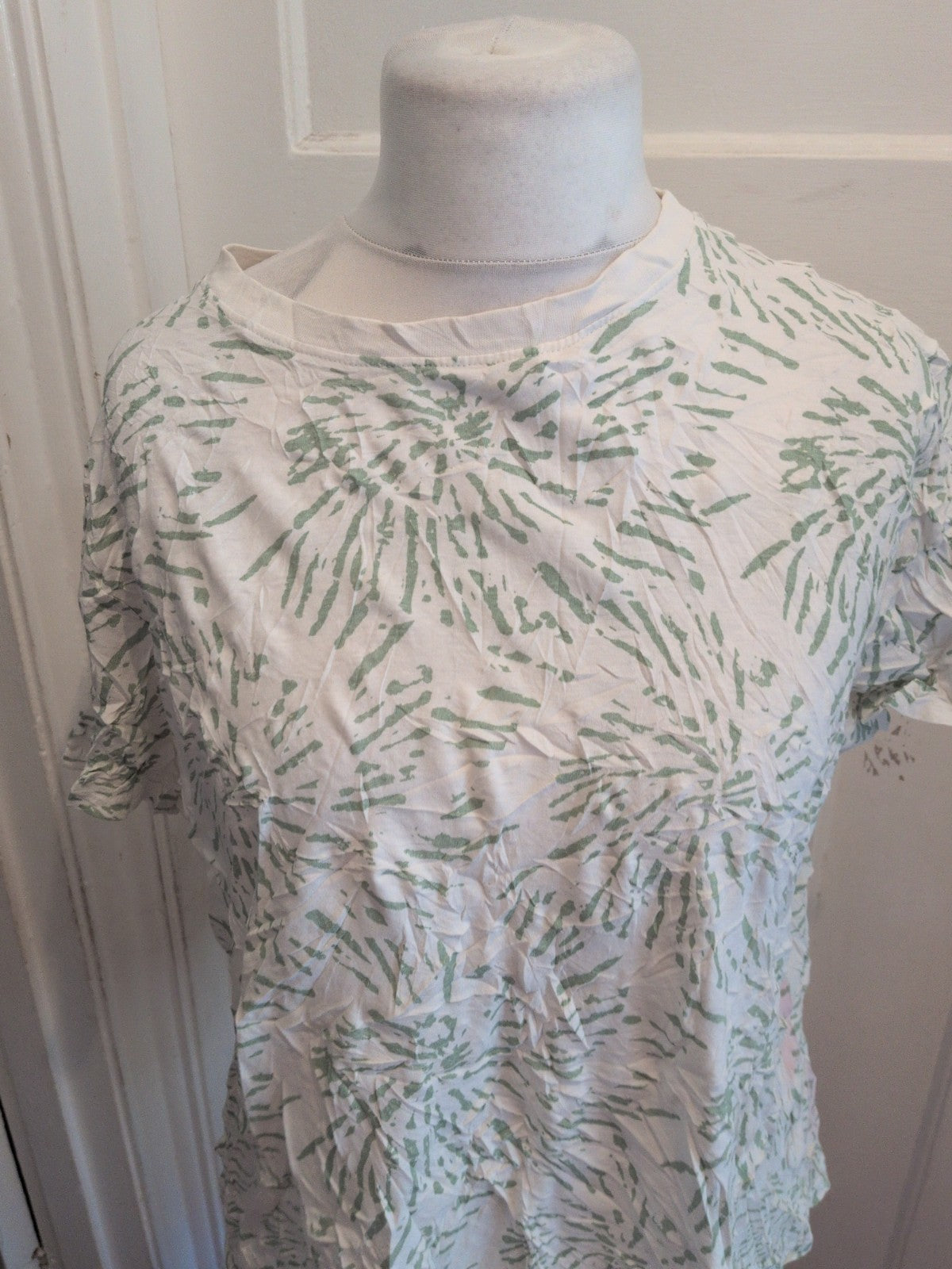 Primark 2XL Ladies Green White Printed T-shirt