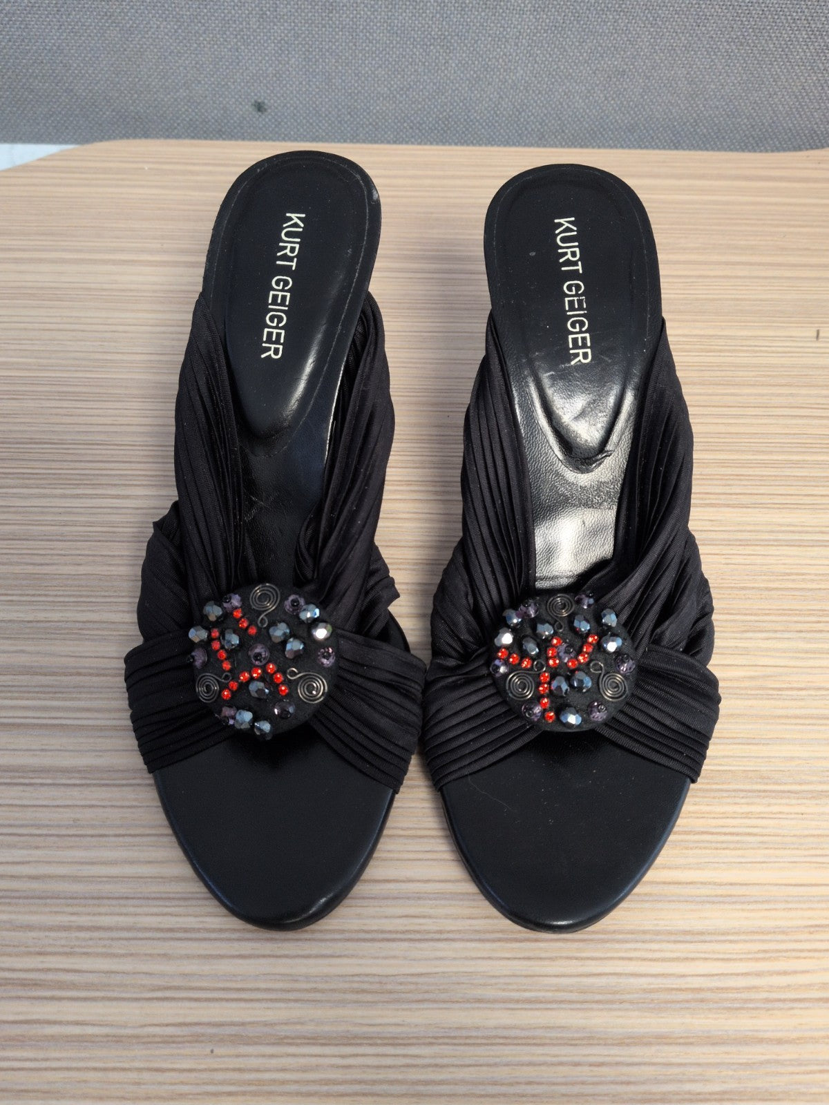 Kurt Keiger EU 36 Black With Diamonte Heels