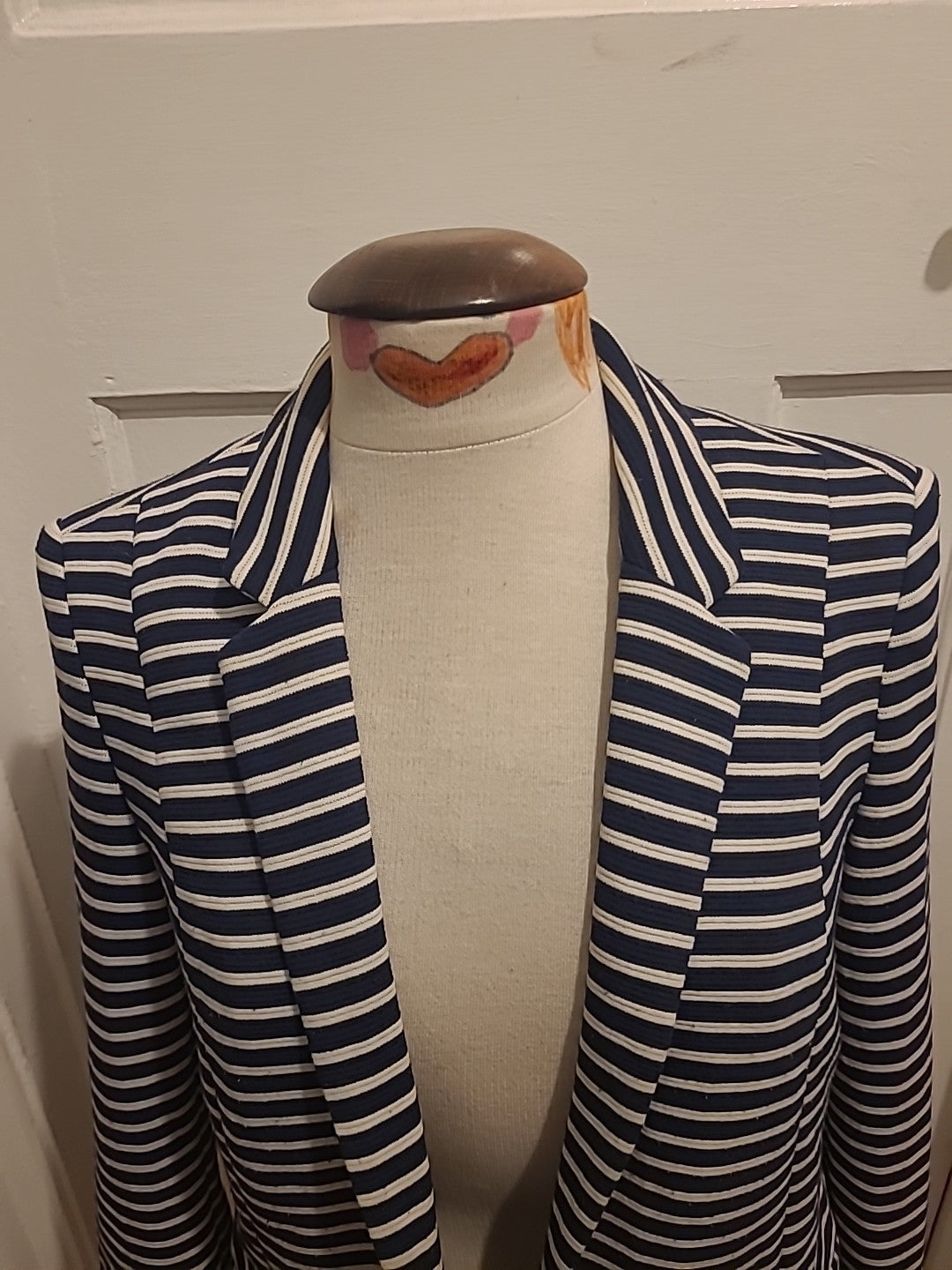 Ladies Oasis Size 10 Navy/White Striped Long Sleeved Lined Blazer